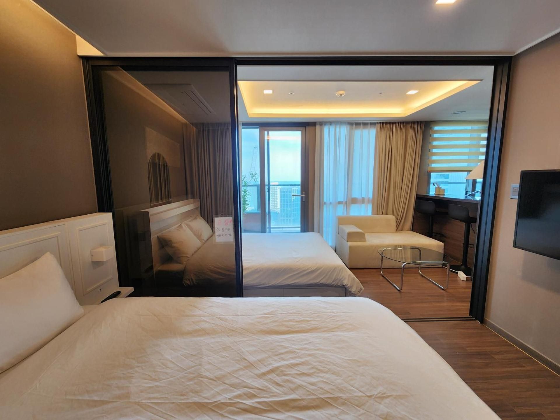 Bonatogether in Haeundae Residence Family Twin Room with Ocean View