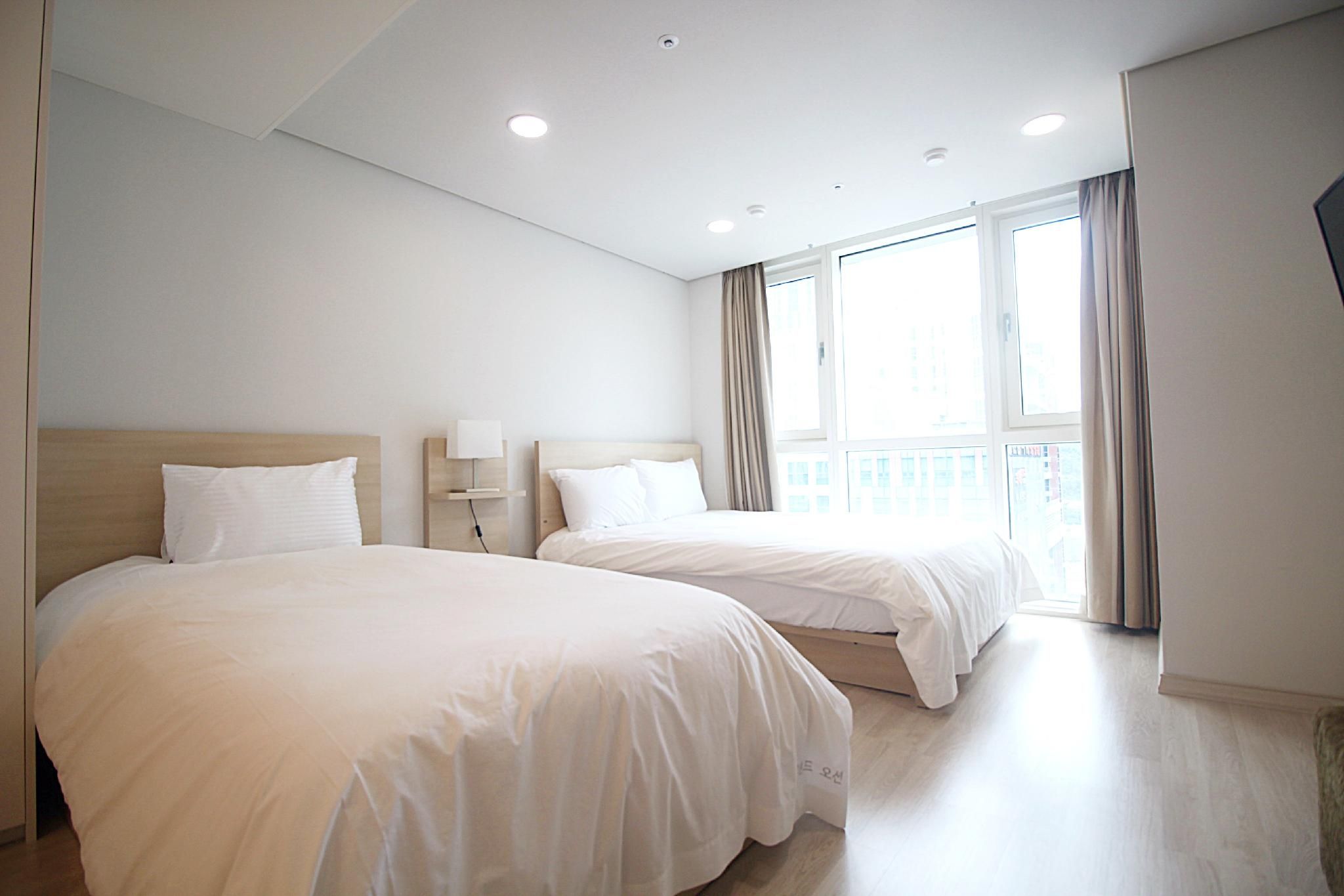 Family Twin (Renewed Room)