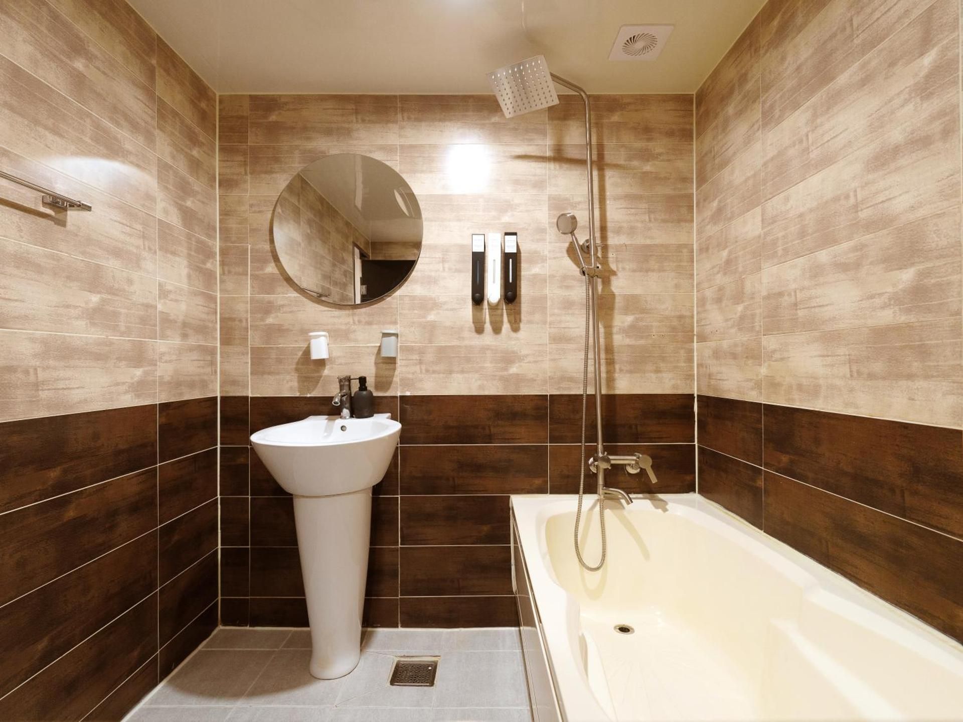 Busan N.Stay Hotel Family Room 3