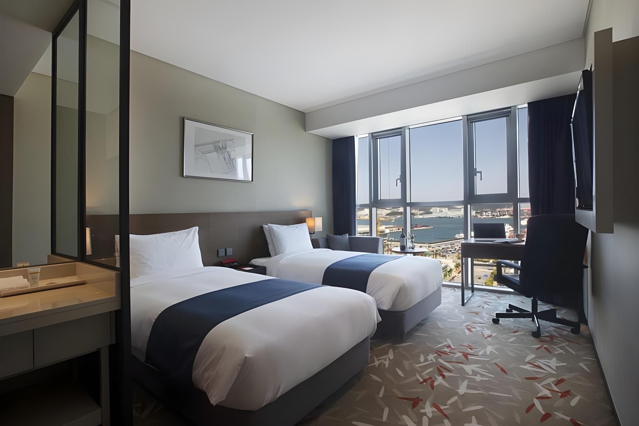 Standard Twin City View