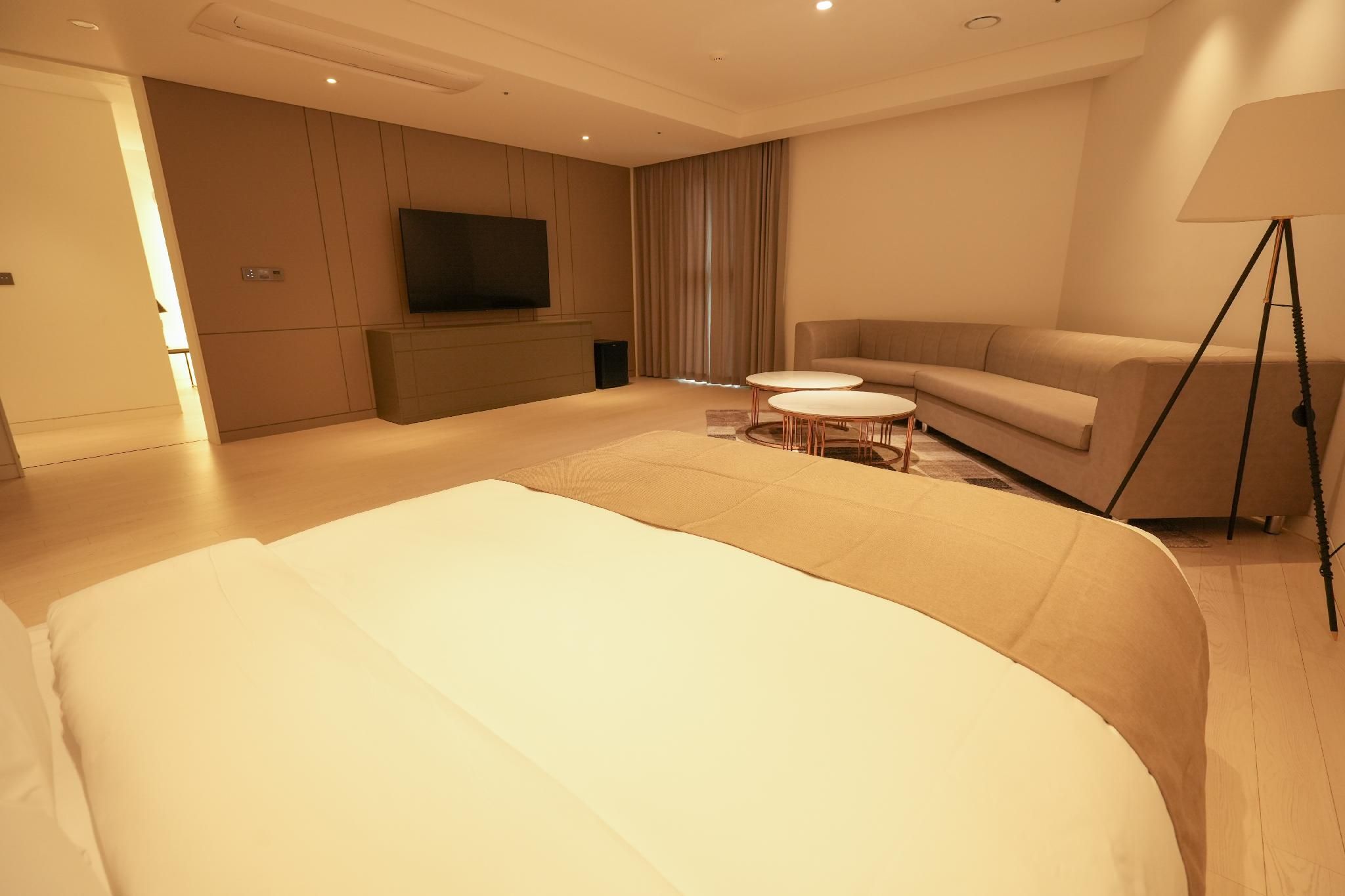 Executive Family Suite