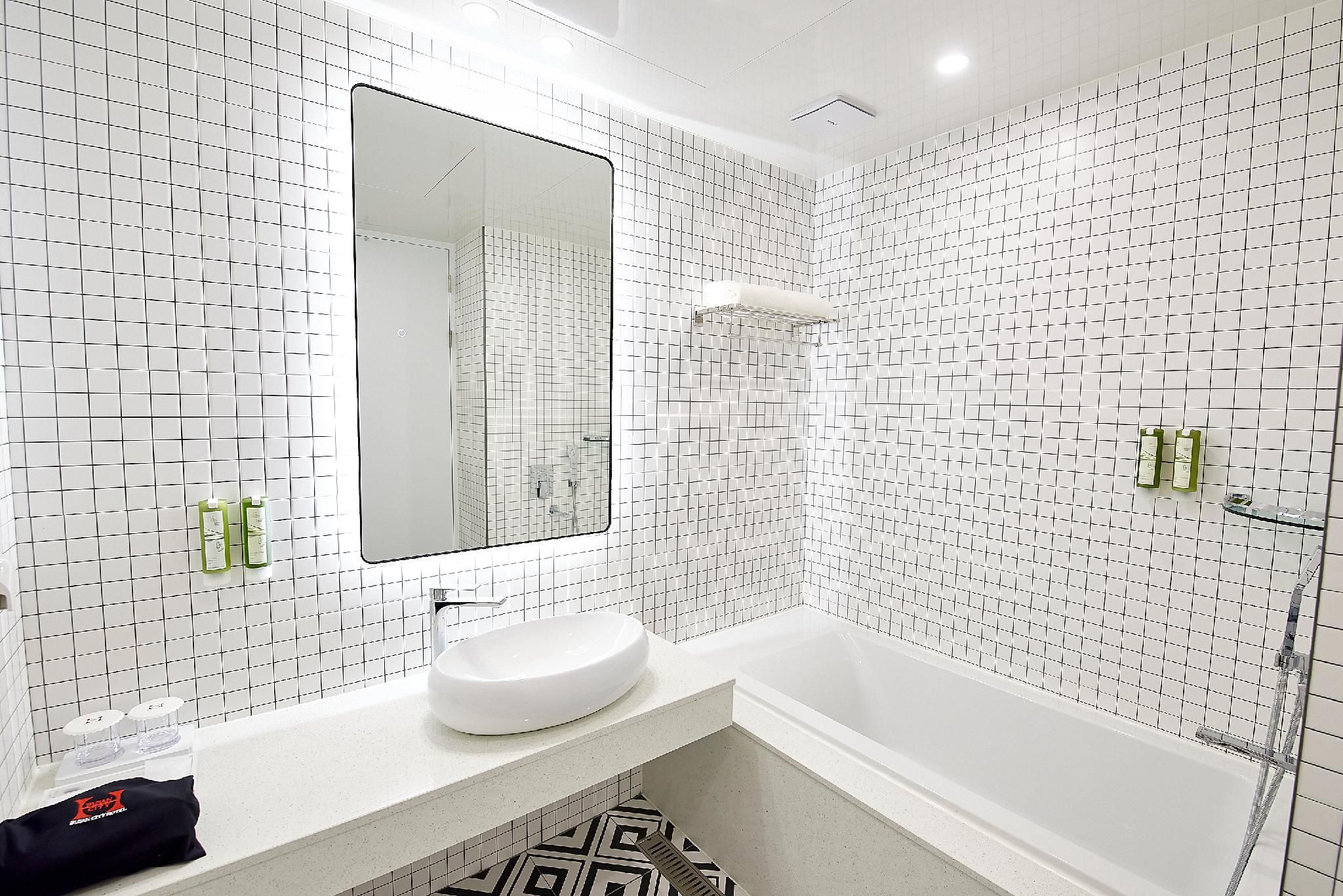 Superior Twin Room B