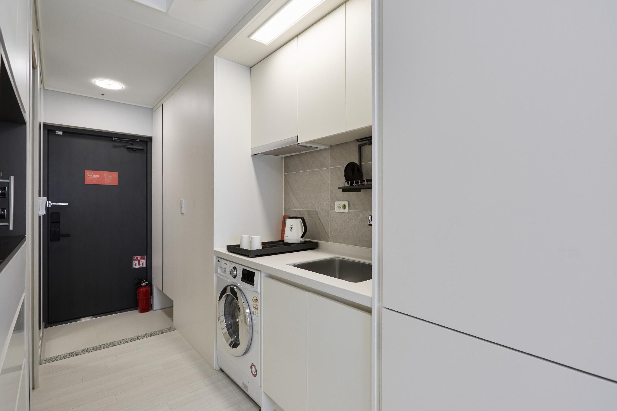 Cabin-C Ocean View Double