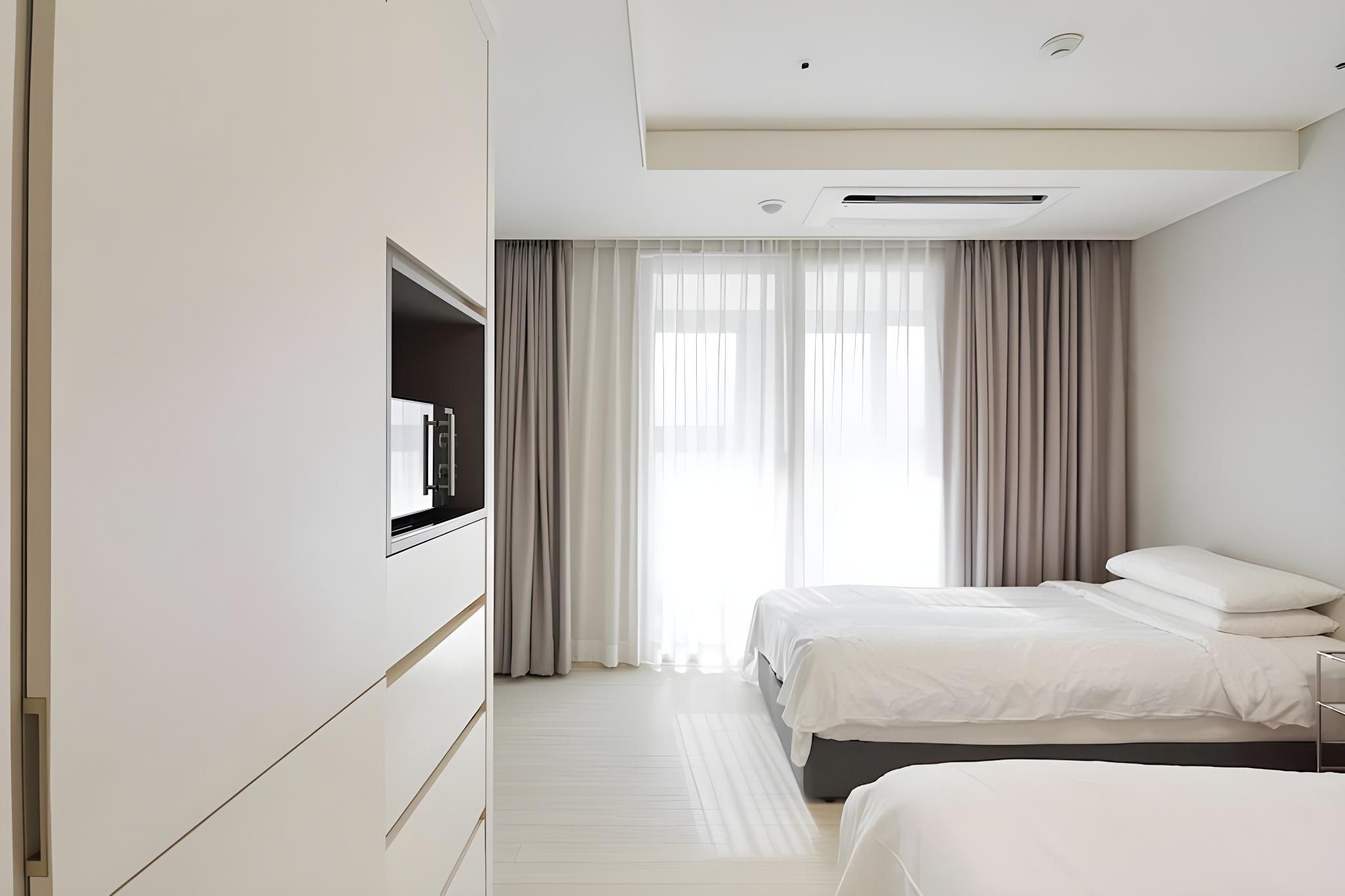 Cabin-S Ocean View Twin