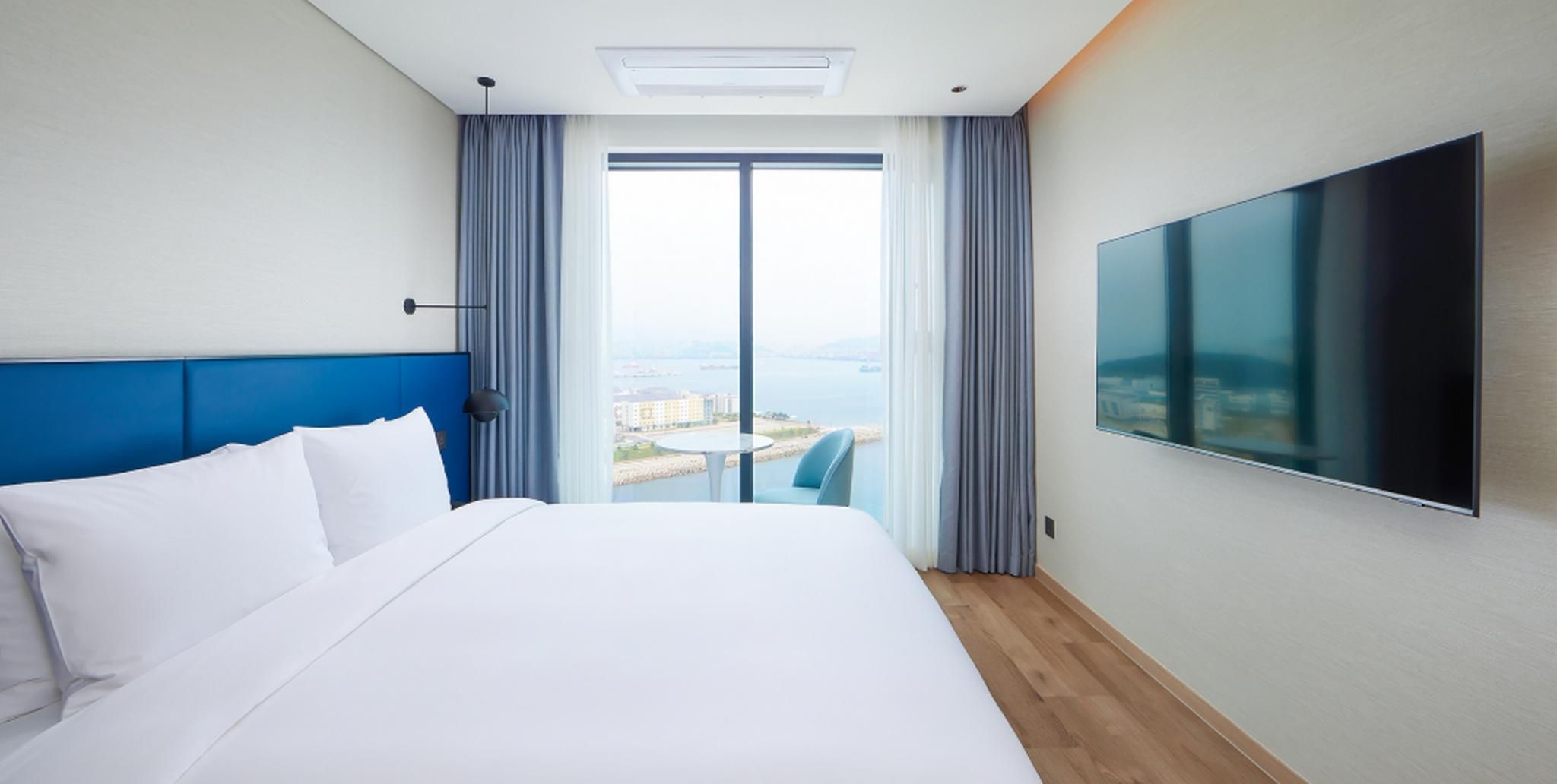 Citadines Connect Hotel Hari Busan