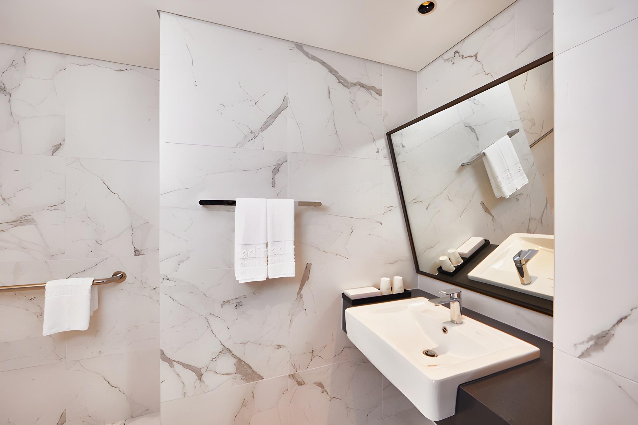 Premier King Accessible (Room Only)