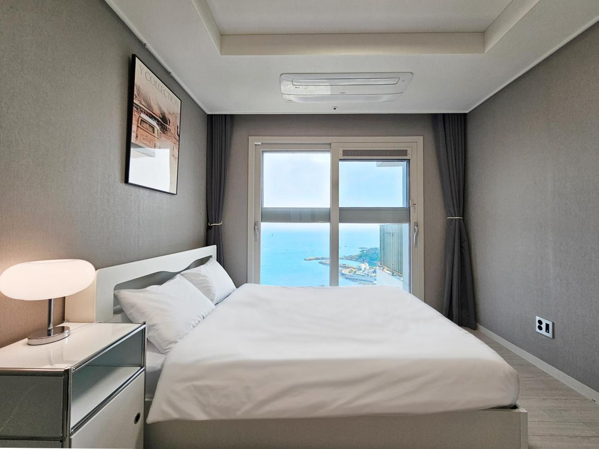 Flat Royal Suite Premium A-1