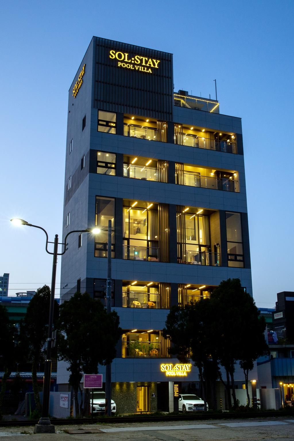 Busan Songjeong Solstay Pool Villa and Ryokan