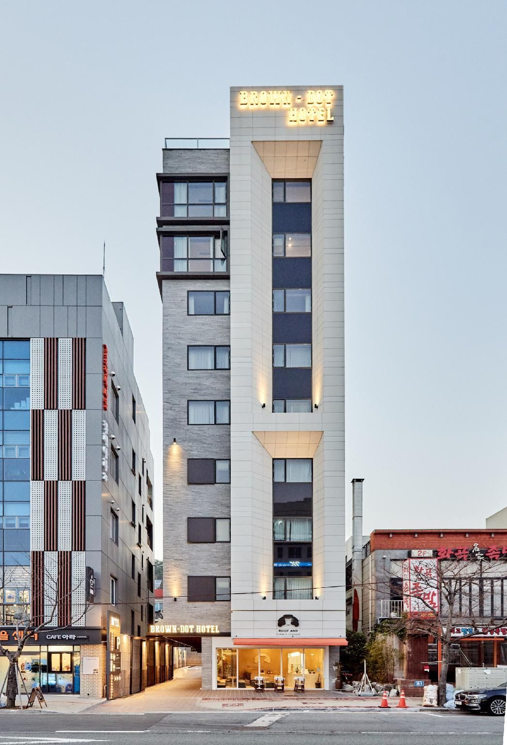 Brown Dot Hotel Songjeong