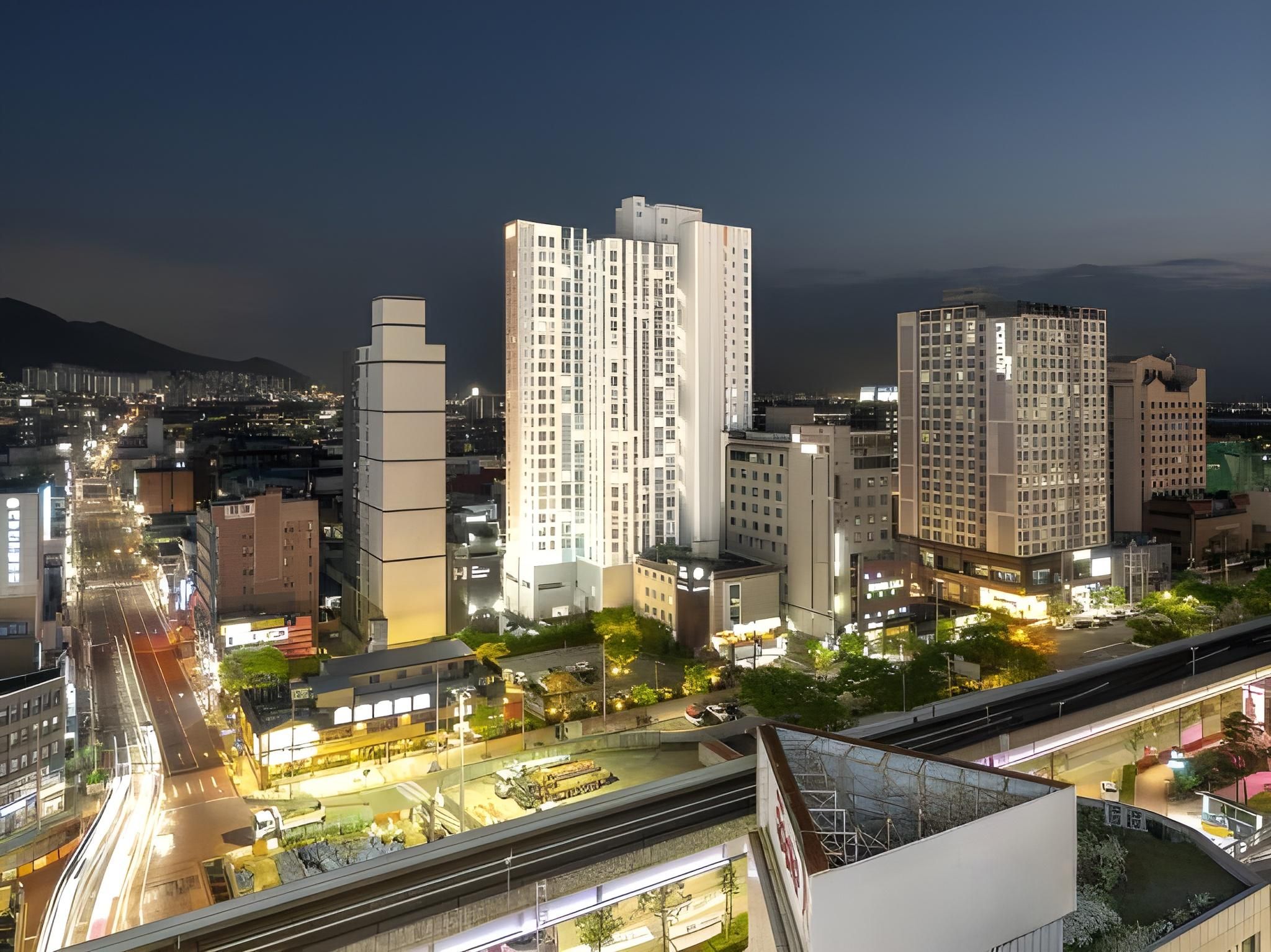 8f37b51fe082c7421872ee6741b61281