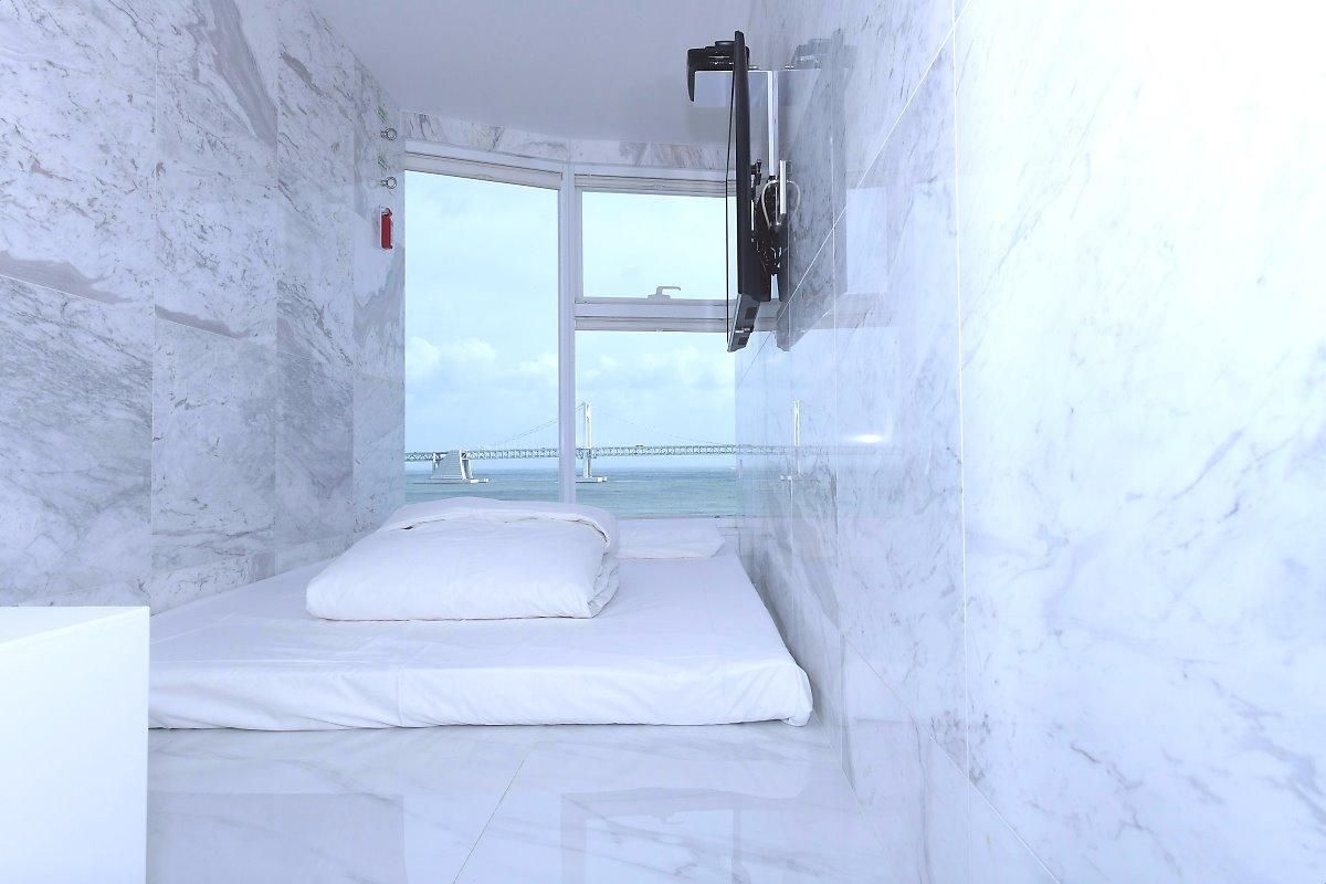 Romantic Sea View Room