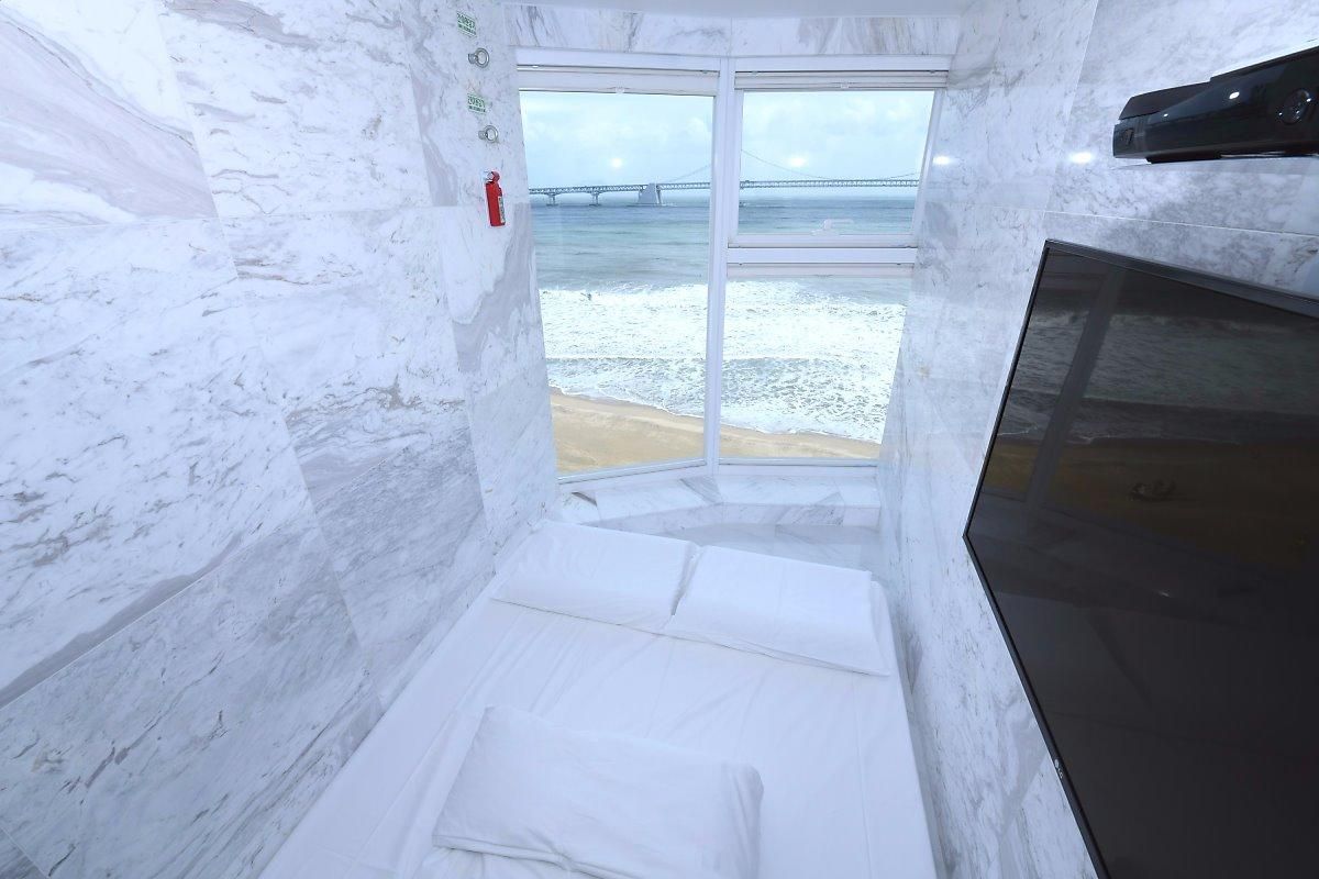 Romantic Sea View Room