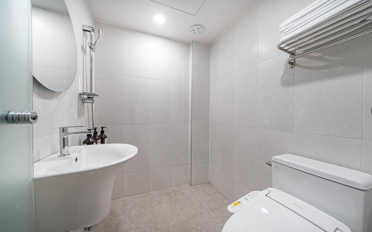 Busan Holic Oceanview - 4 People