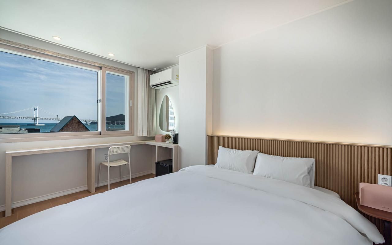 Busan Holic Oceanview - 2 People