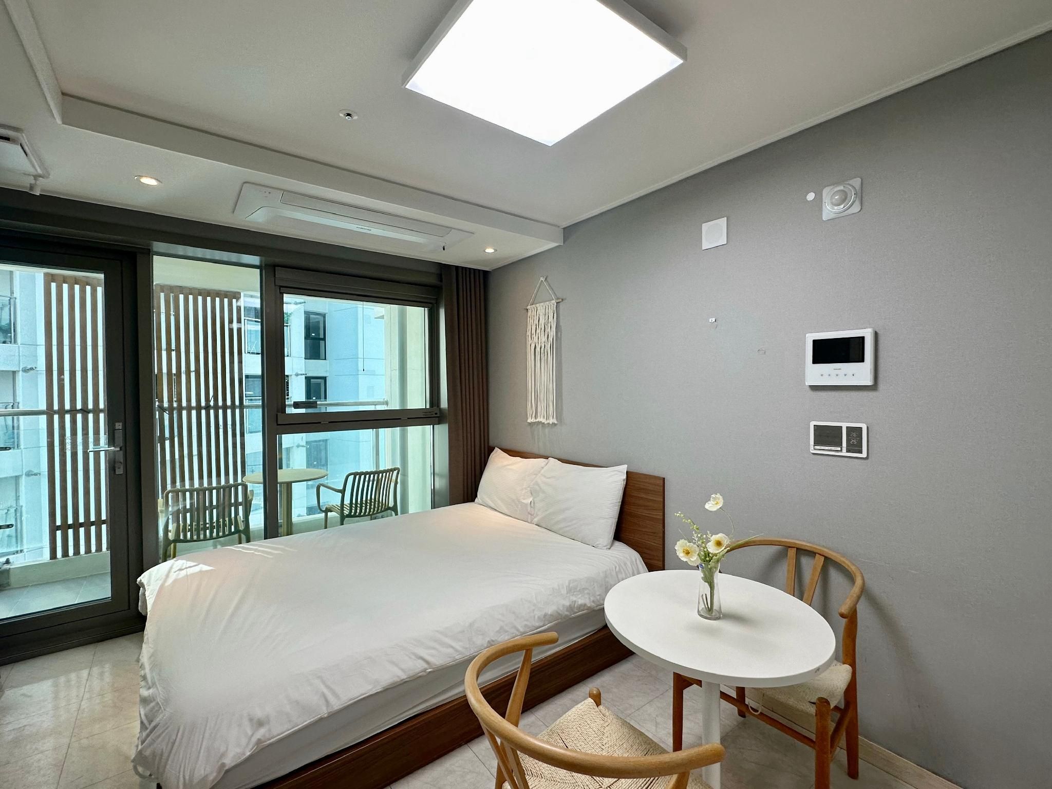 HyoiStay the Gwangan Terrace Half Ocean View C