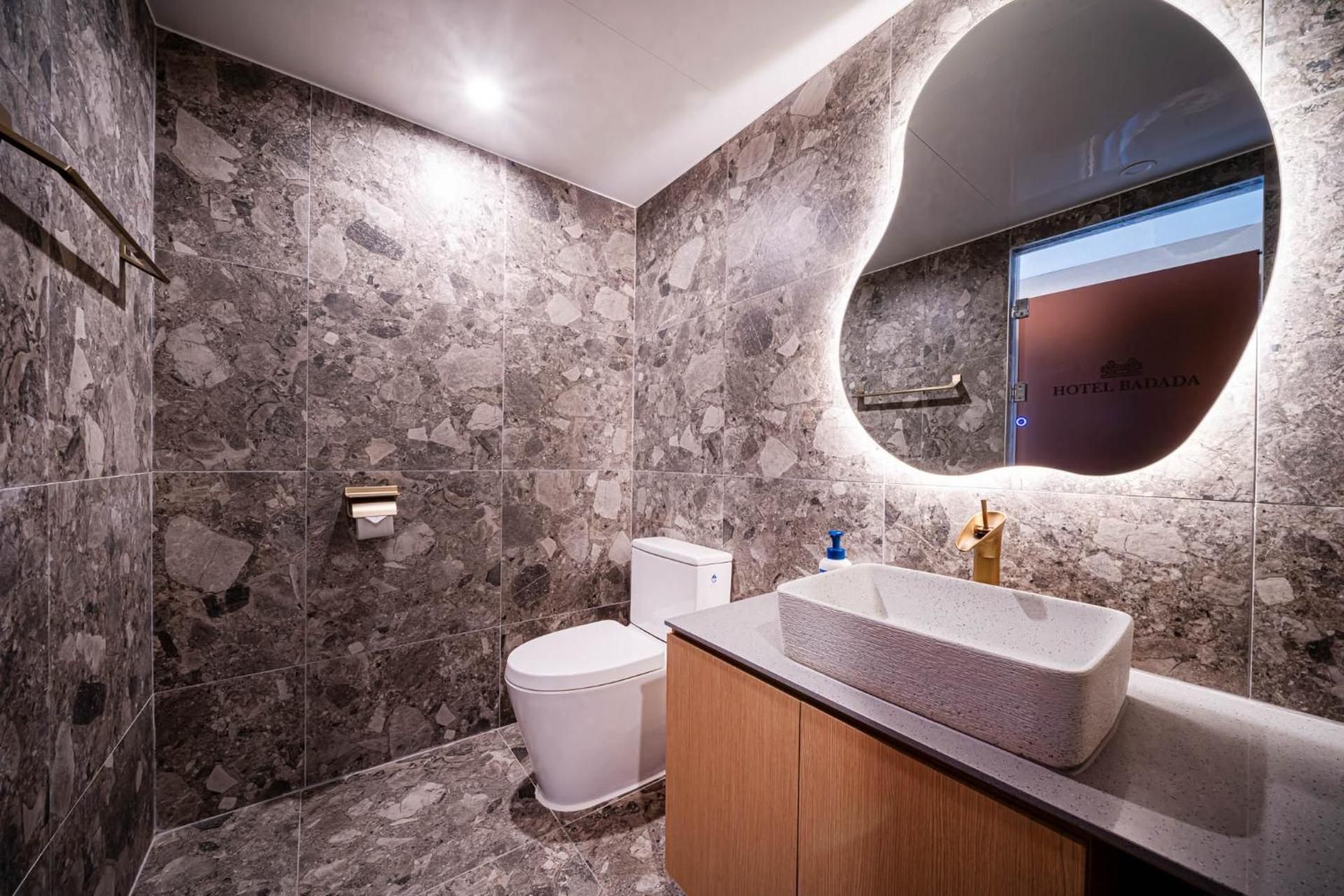 Double Room with Balcony and Sea View