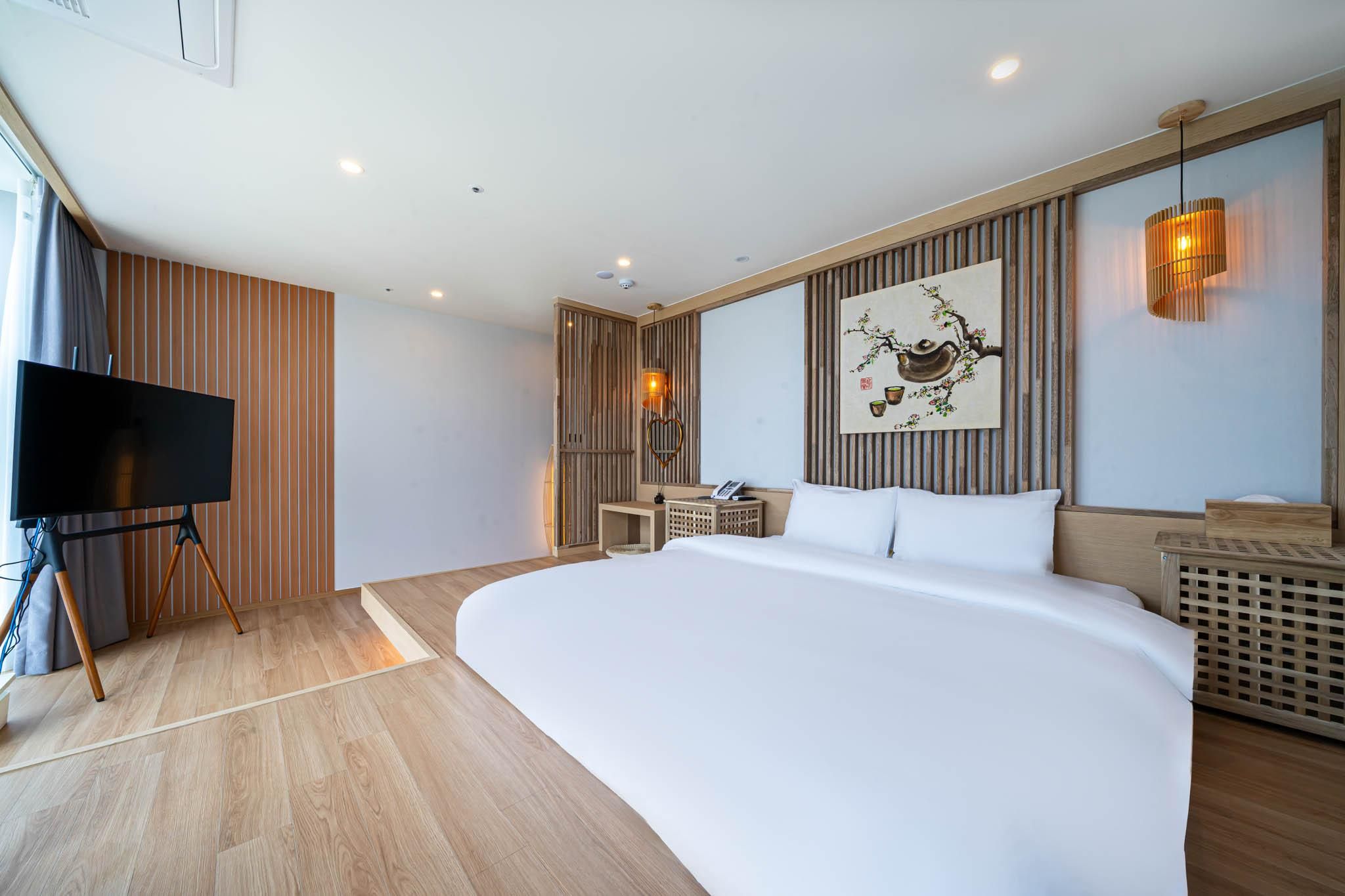 HOTEL BADADA Hinoki Deluxe Double Room - Free Breakfast, Netflix, ACE Bed, Non-Smoking Room 2
