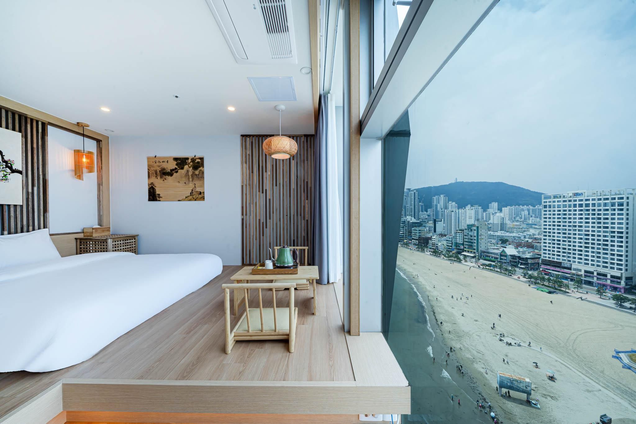 Hinoki Deluxe Double Room - Free Breakfast, Netflix, ACE Bed, Non-Smoking Room