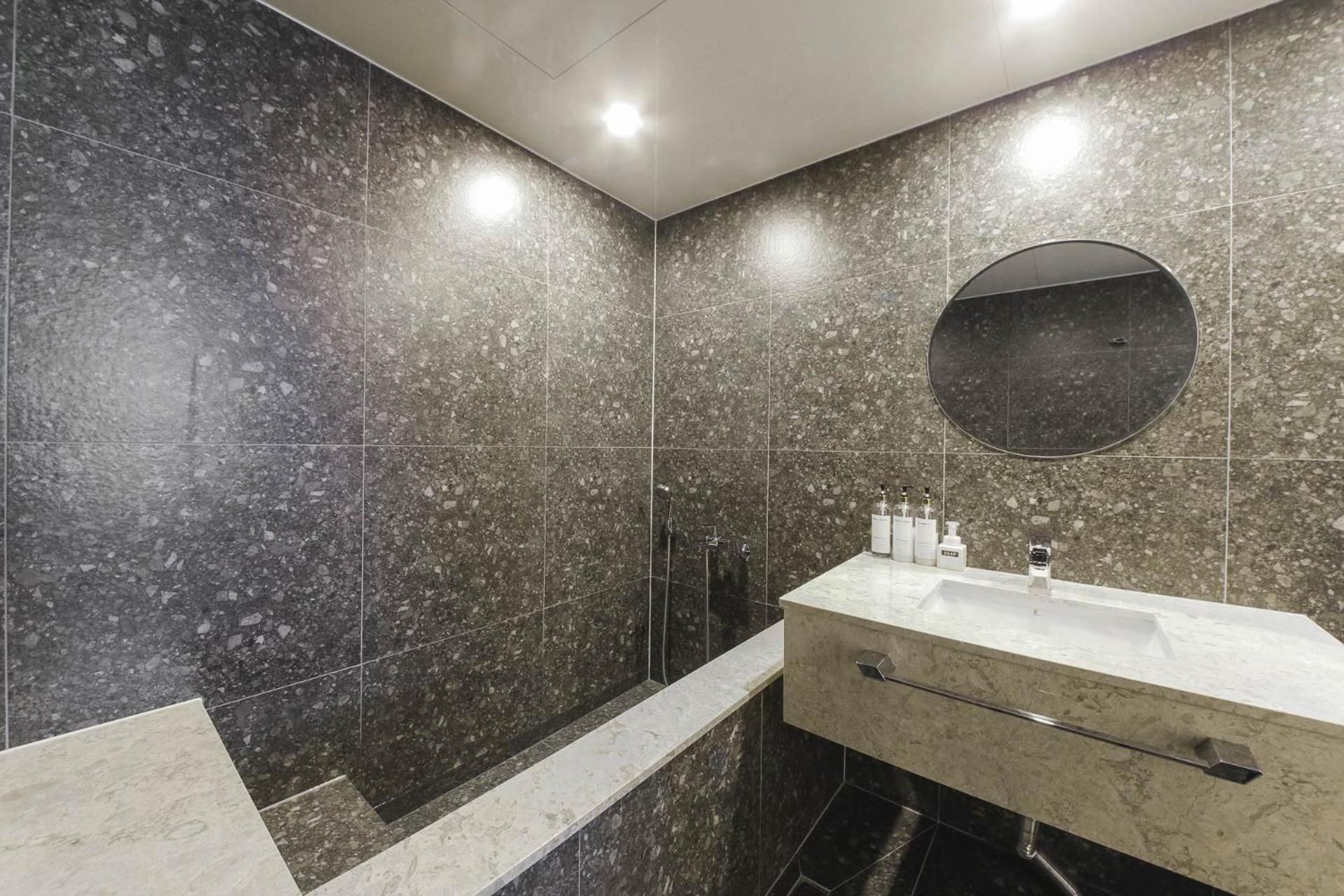 Triple Room with Bath