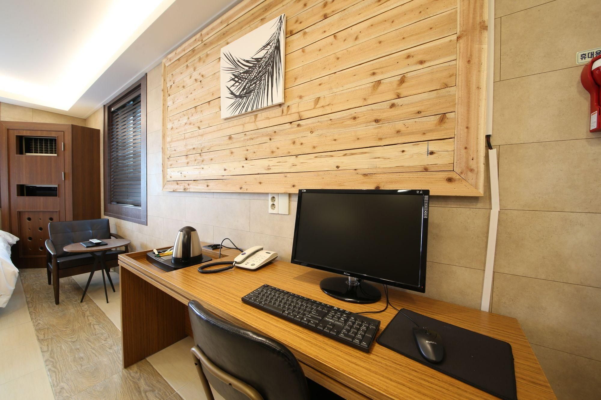 a526a51bd01b0b807aa2e542b1b6e7bb