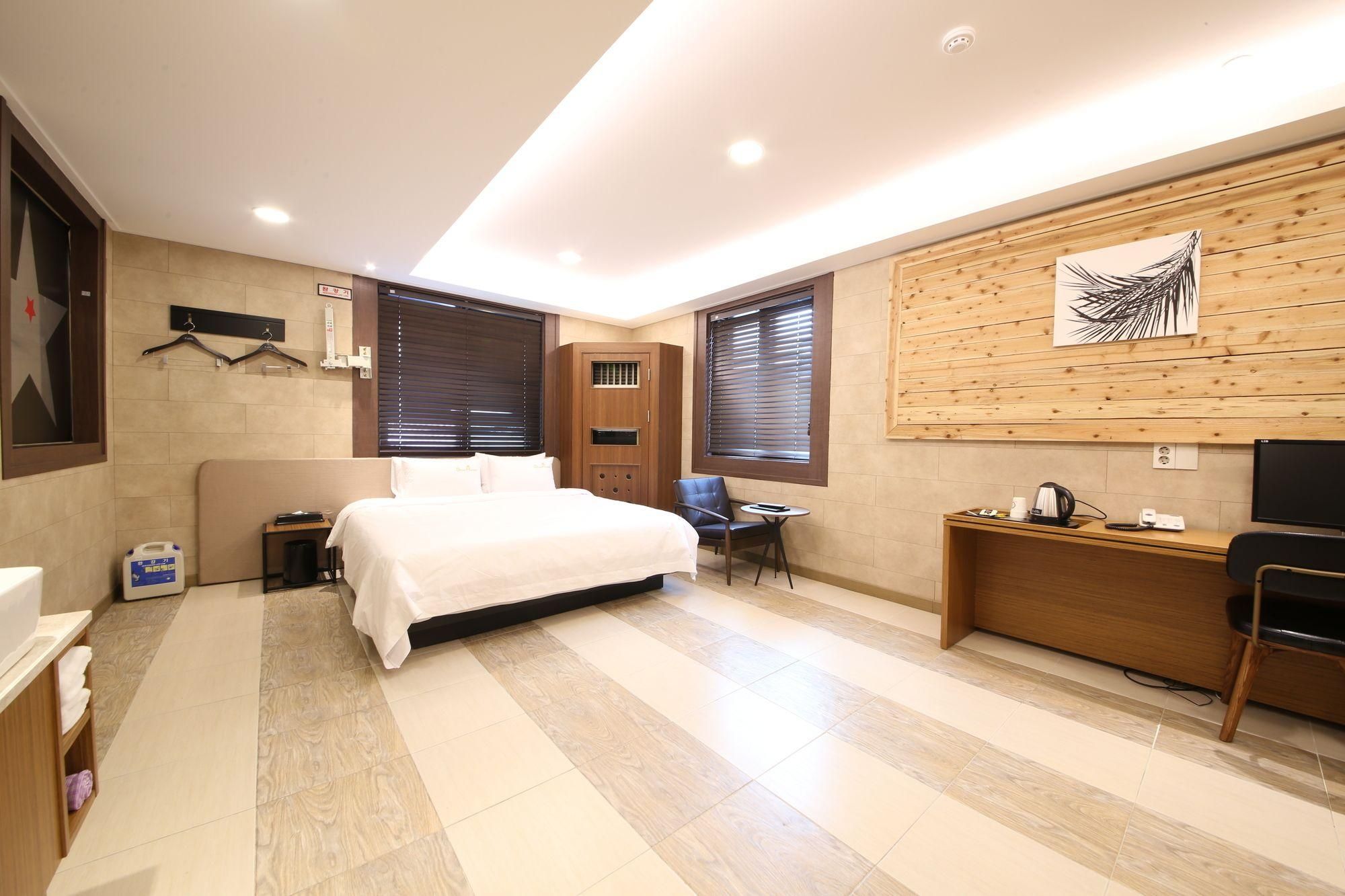 edda1624e12b8750264dd1fc73f82712