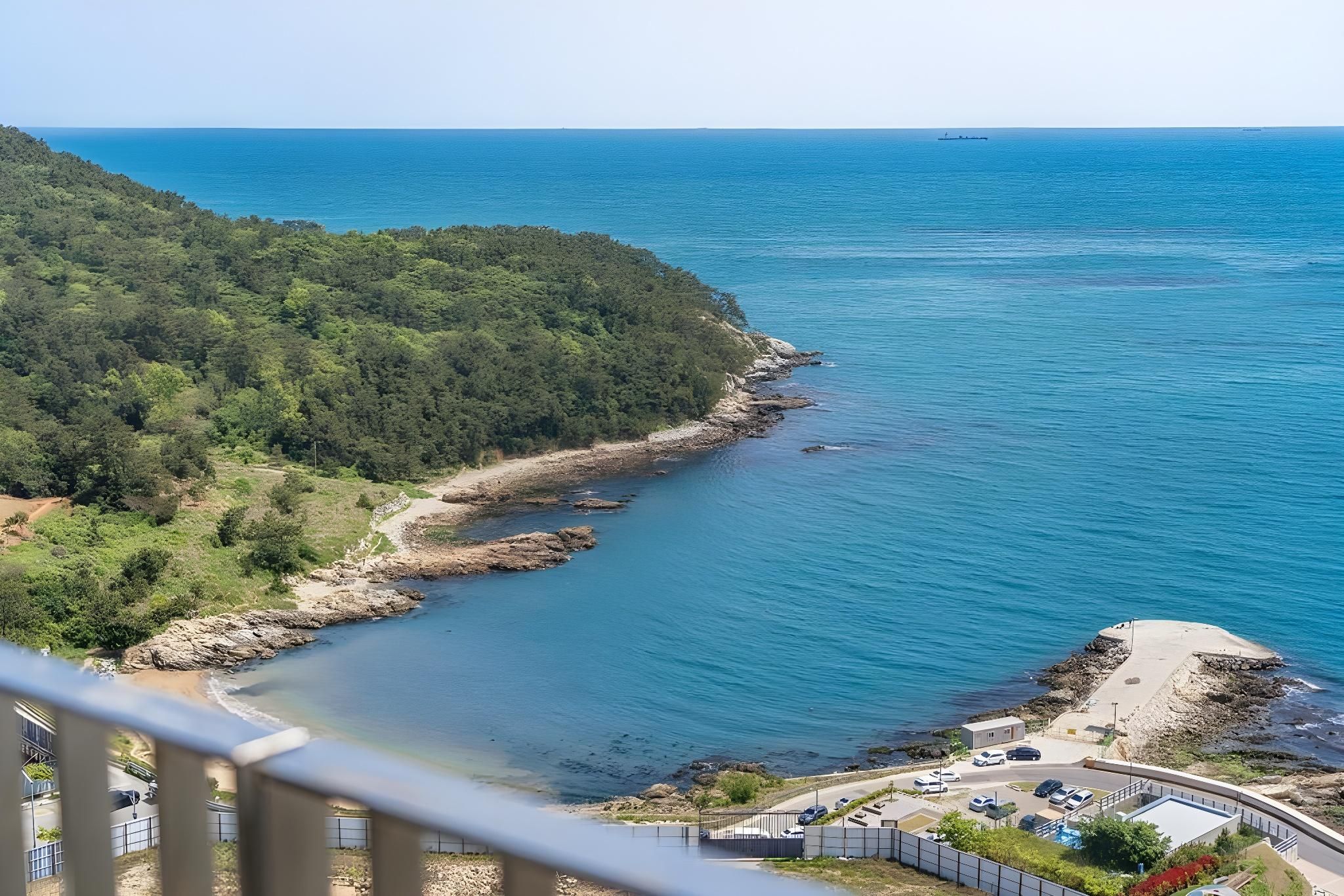 Full Ocean Royal Suite 4 (3 Rooms)