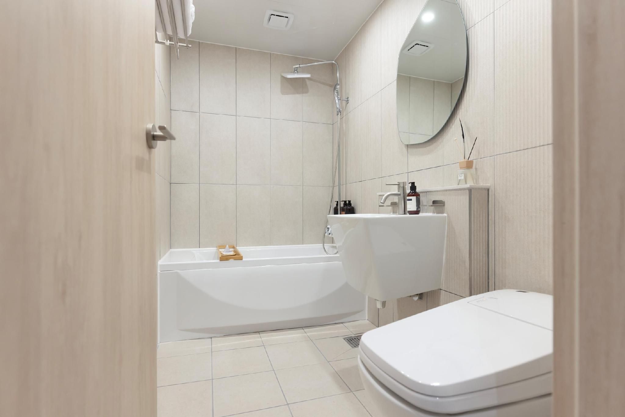 AANON Hotel Daejeon Yuseong Standard Double with a Spa - Check-in Mon-Fri 4pm, Sat-Sun and Holiday 8pm 3