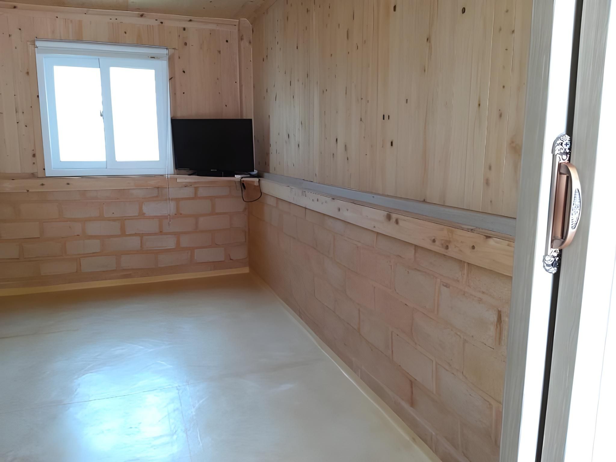 Sangjoo munjangdae healing house Red Clay Room 3