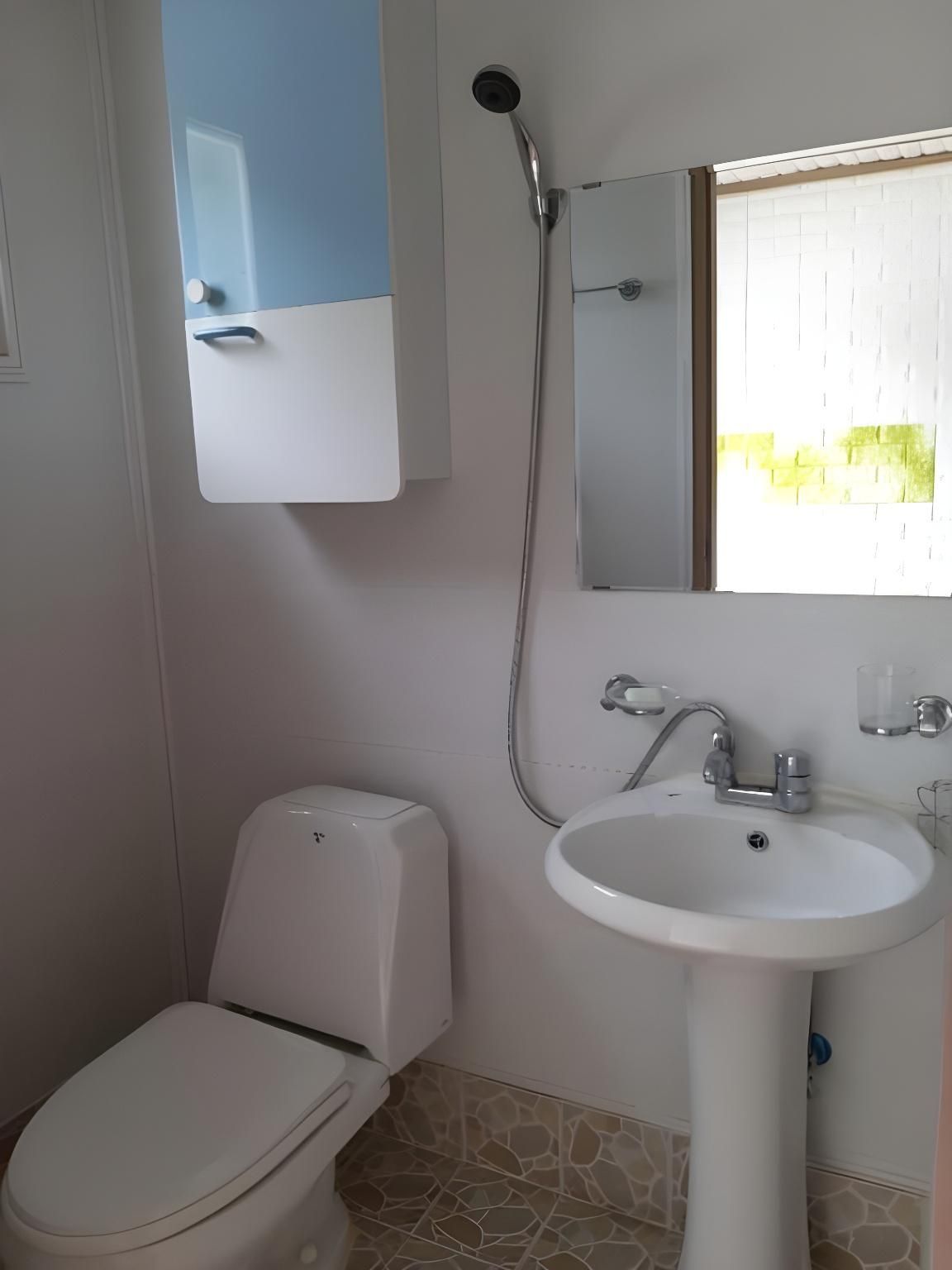 Sangjoo munjangdae healing house Red Clay Room