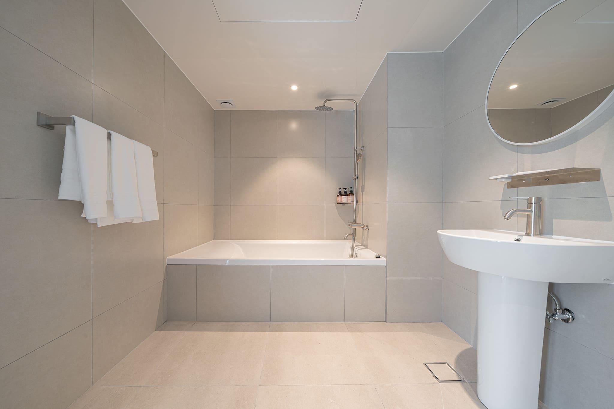 TimeTerminal Hotel Daejeon 1st by Aank Movie (styler, beam projector, large screen, queen bed, dining table, luxury hotel bedding) 3