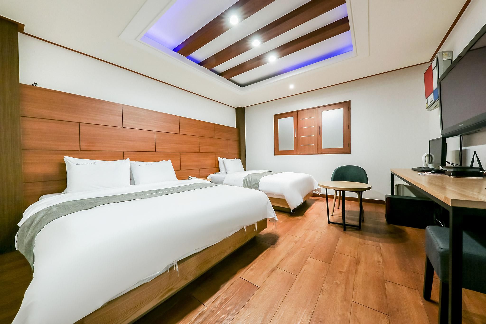 Daejeon Dunsan Hotel Wesley & Bourbon