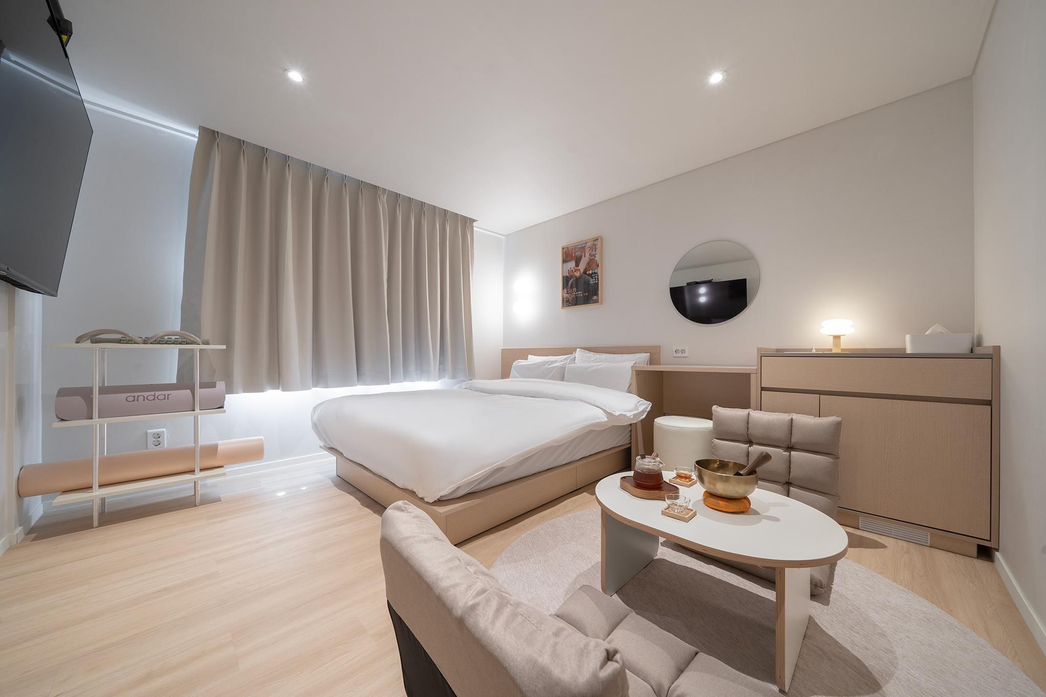 ANNK HOTEL DAEJEON DAEHEUNG-DONG Yoga Meditation Room (Andar yoga products/tea set/singing bowl/parking available)