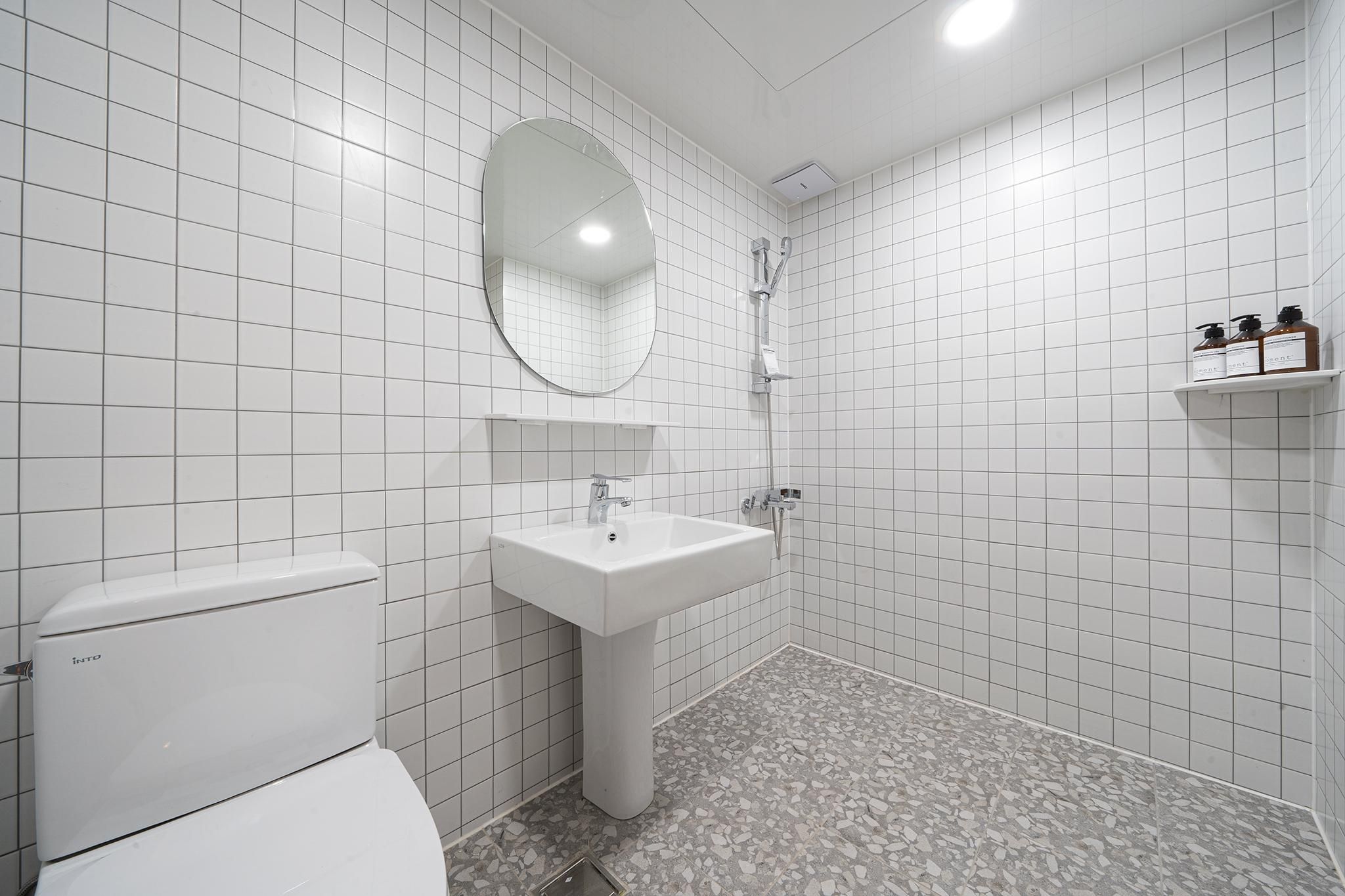 Aank Hotel Daejeon Yongjeon 1st branch 2PC Room 2