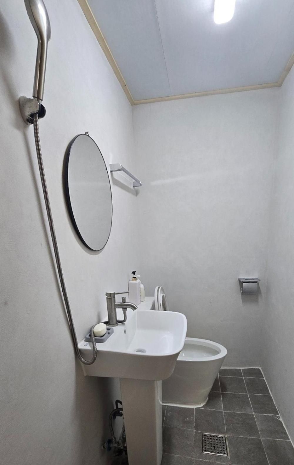 Eulwangri Suwanee Pension Family Room 3 2