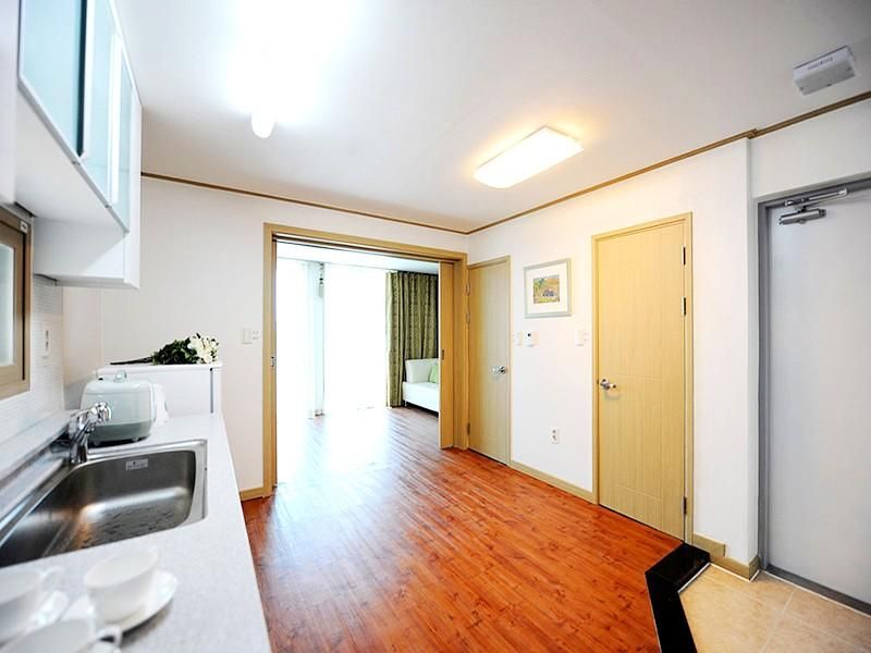 Two Room Two Ondol Room 7