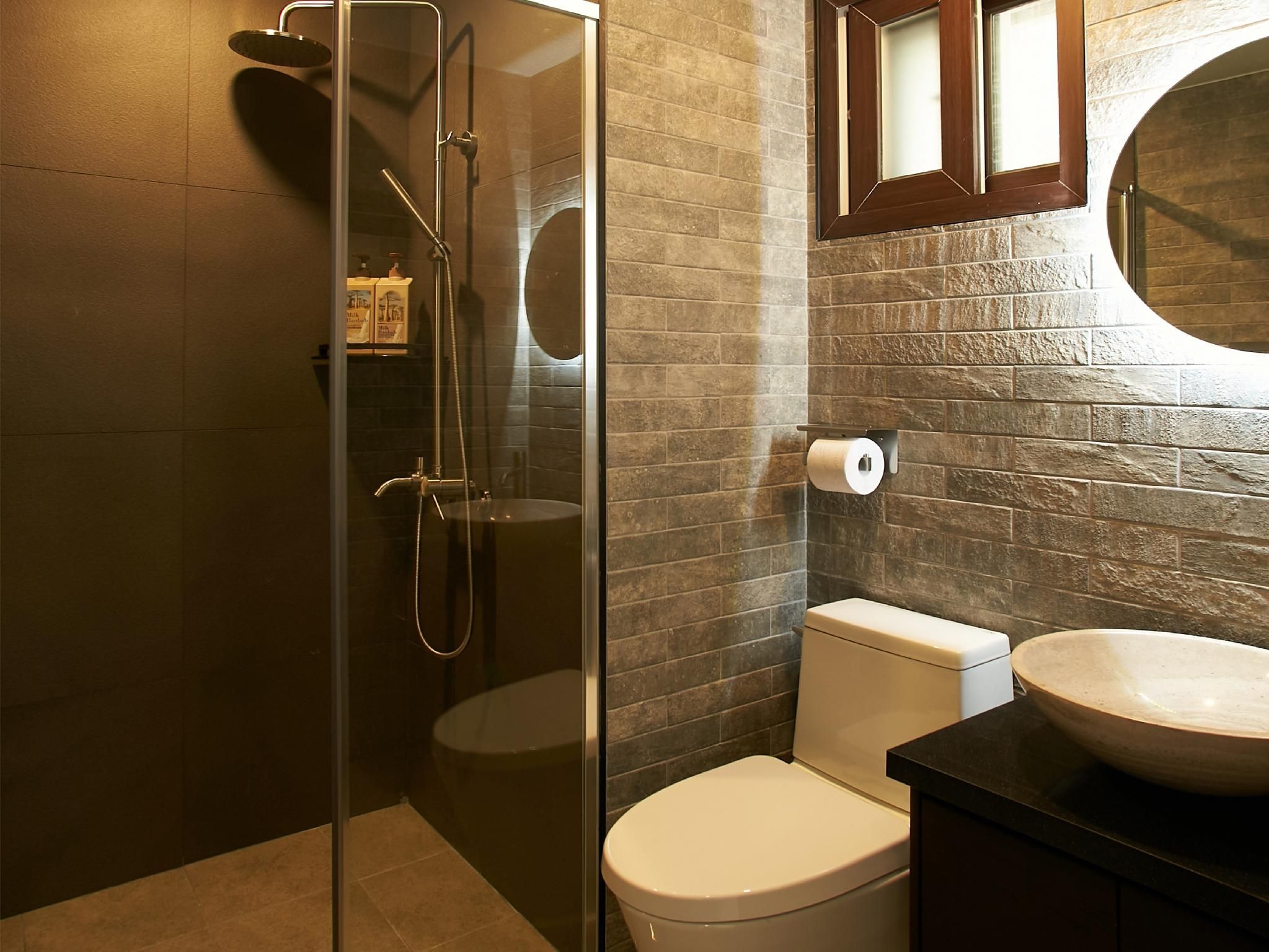 Family Room G Building - Room 104 (Pets not allowed)