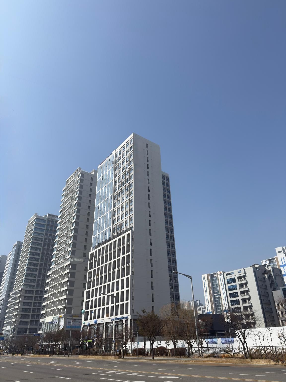 Grape residence hotel