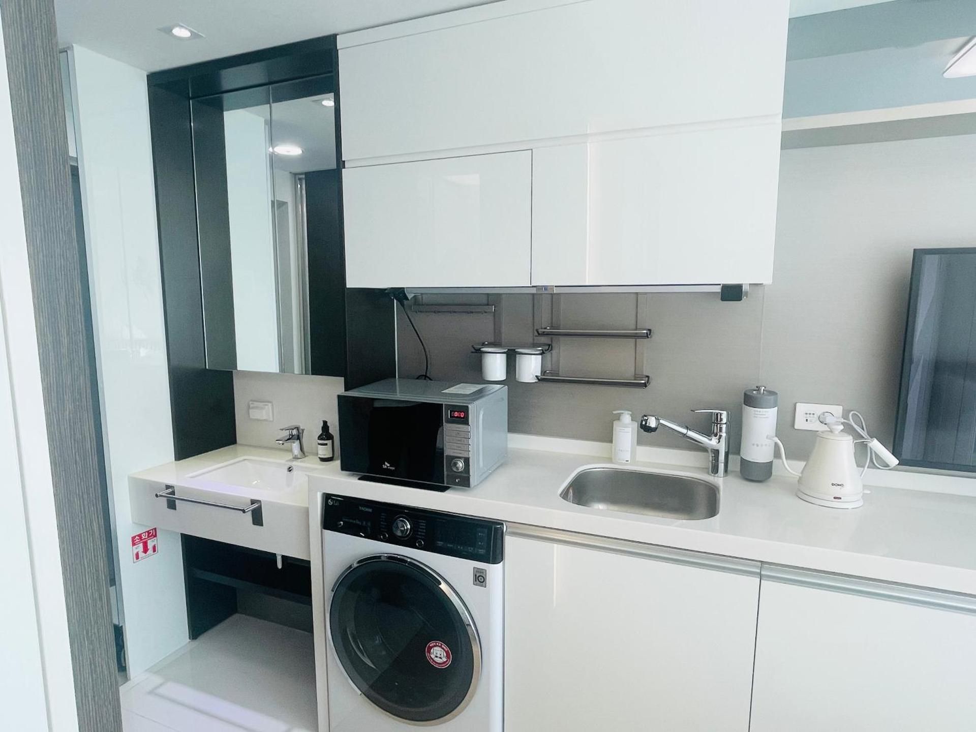 Skytop INN-TheCity unseo One-Bedroom Apartment 2