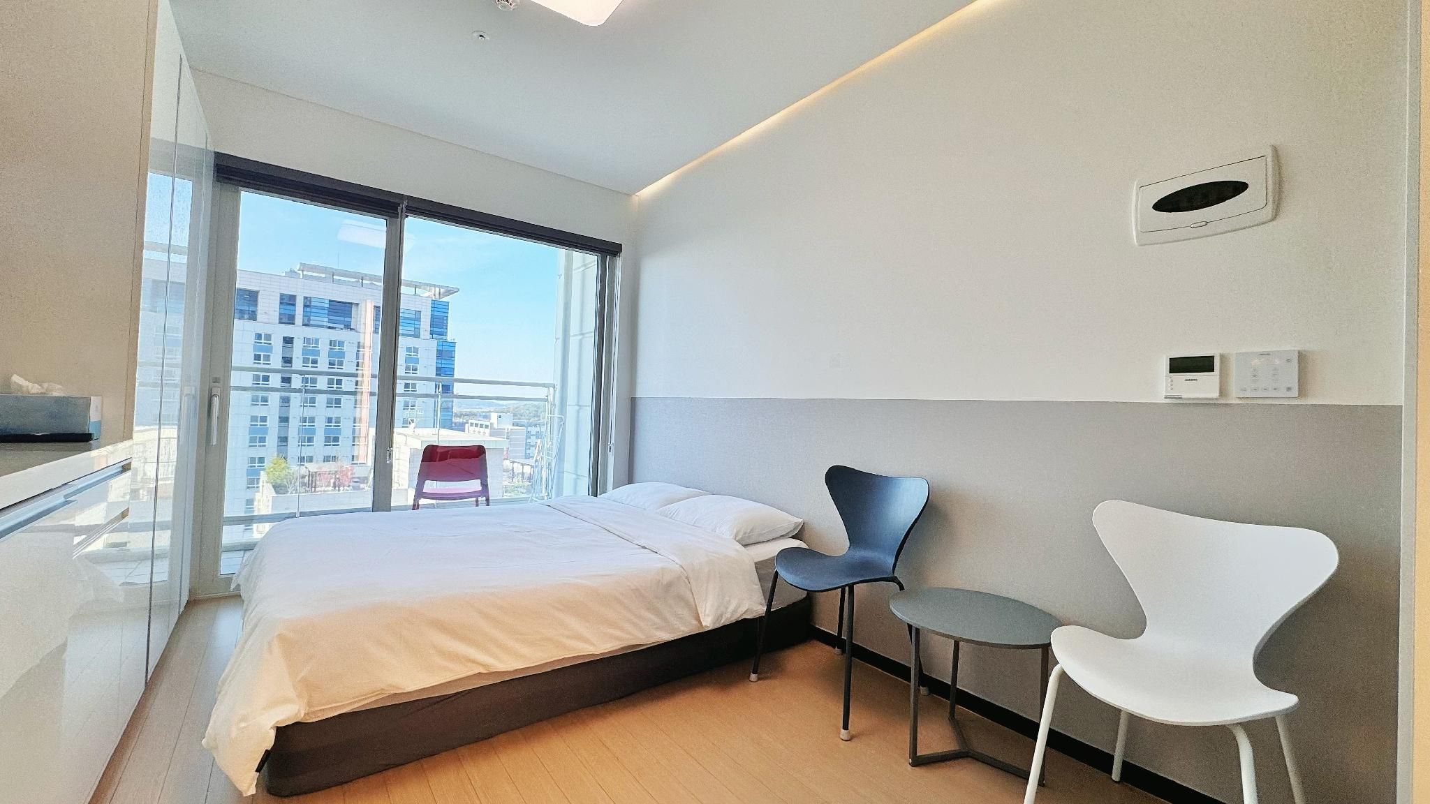 Deluxe Queen Terrace - High Floor