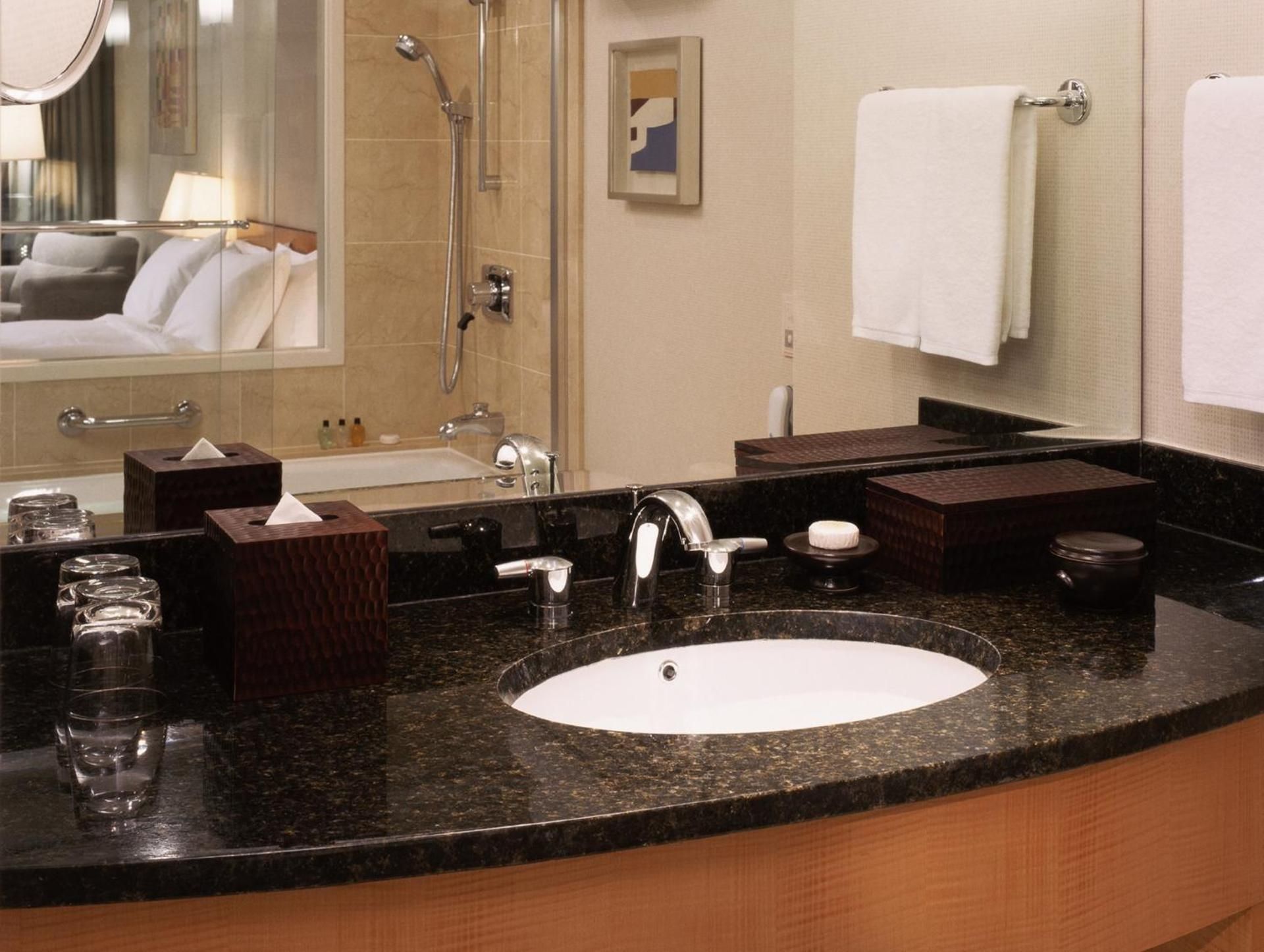 2 Twin Beds High Floor