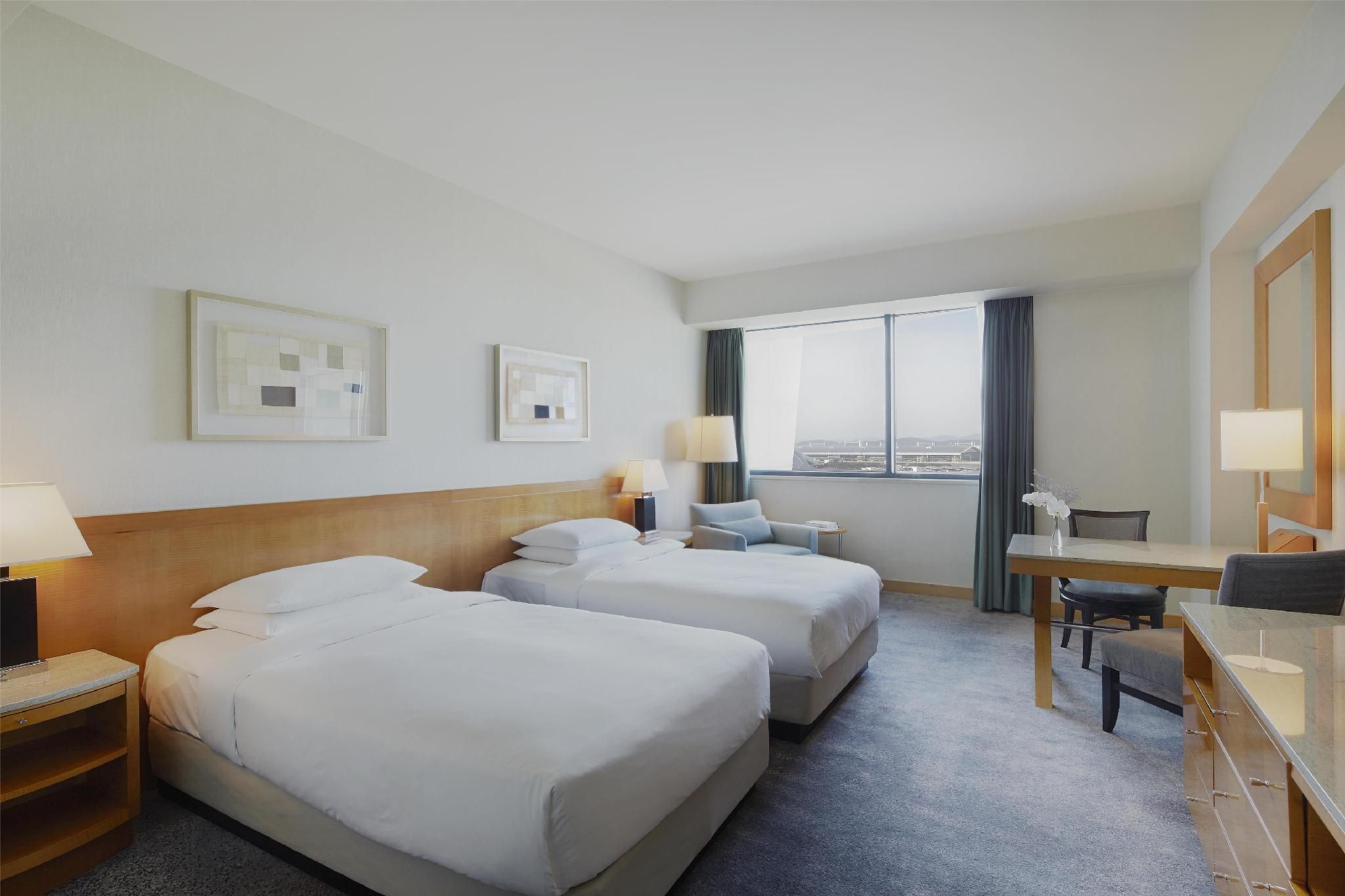 2 Twin Beds High Floor