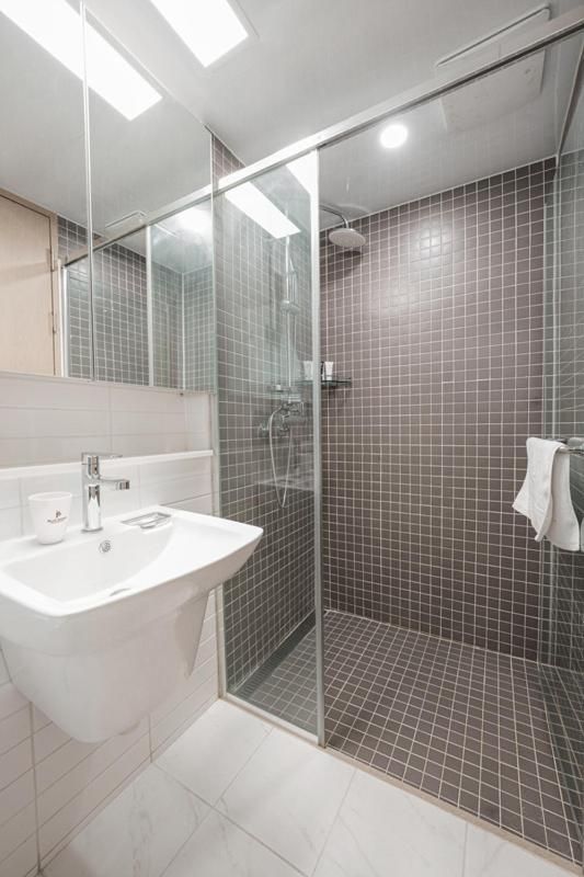 Blue Ocean Hotel 4 Double Room 2