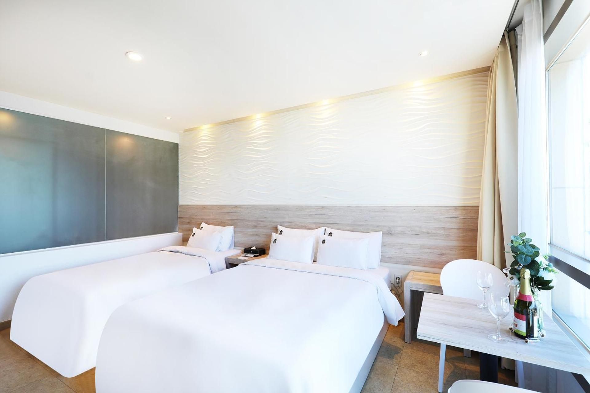 Hotel The Sea Star Deluxe Twin City View