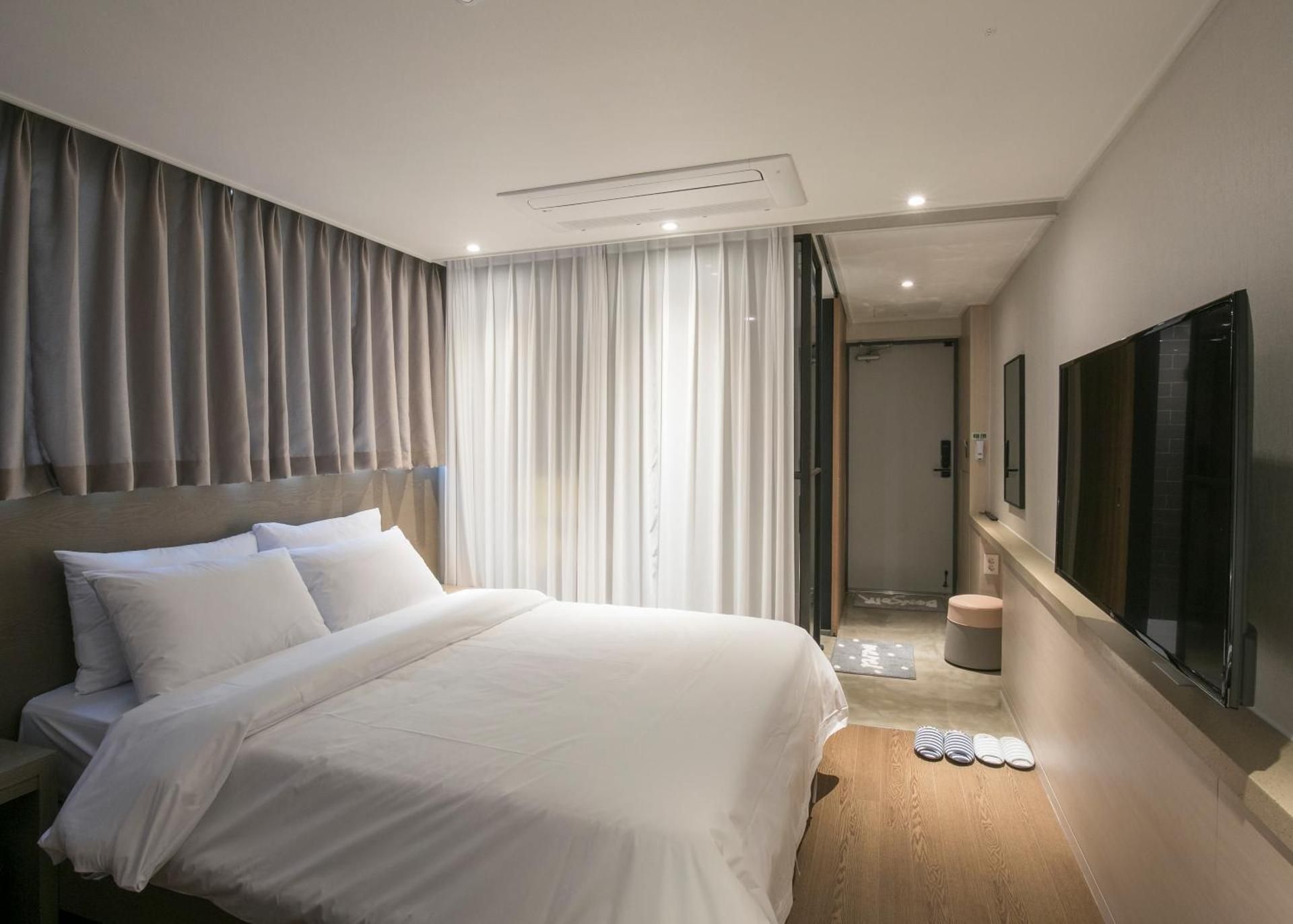 Hotel Wolmido Standard Double Room with Sea View