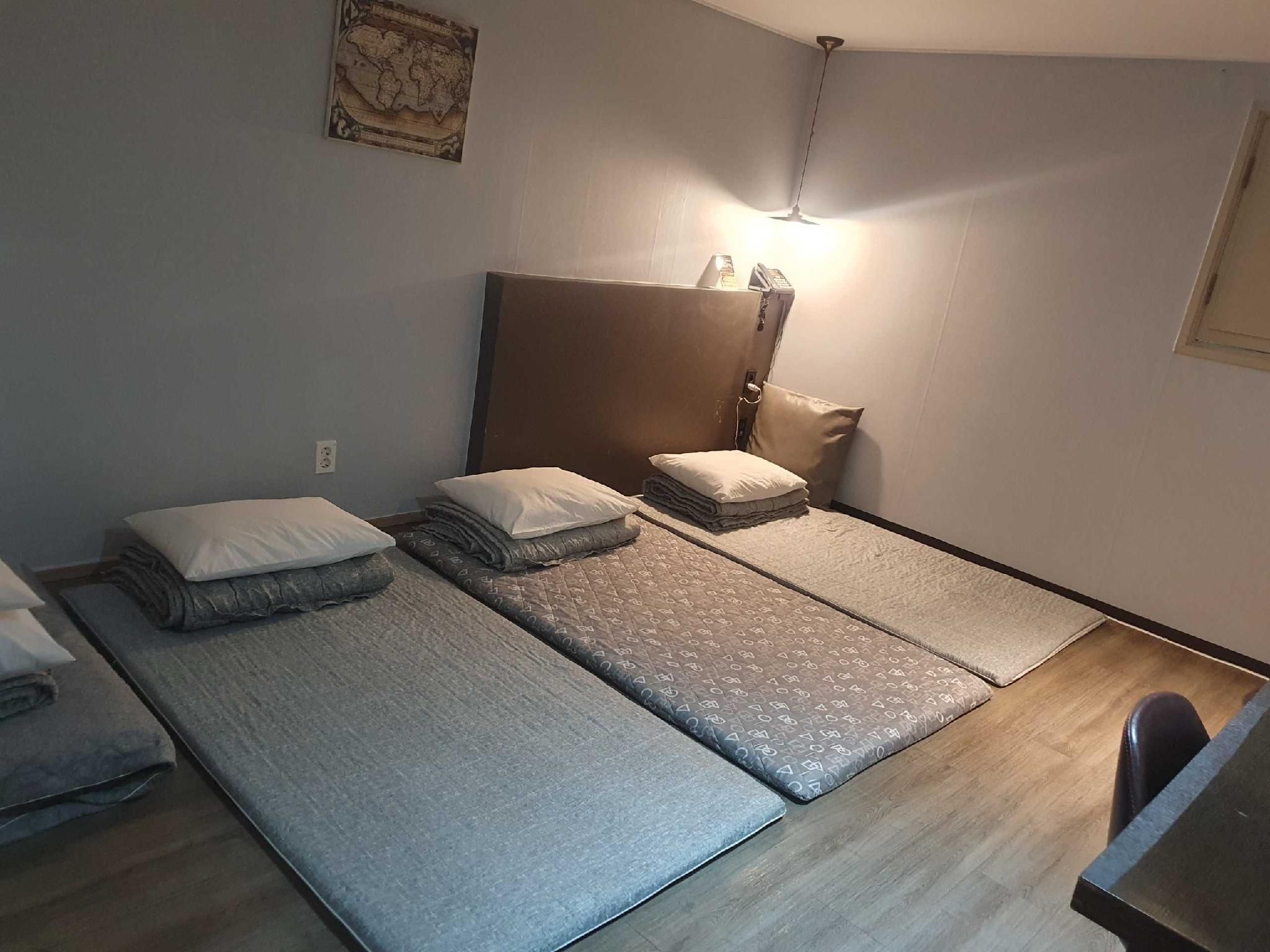 Ondol Room - 1pc (Deluxe, inquire for more than 2 people, children allowed, Netflix, Disney free vi