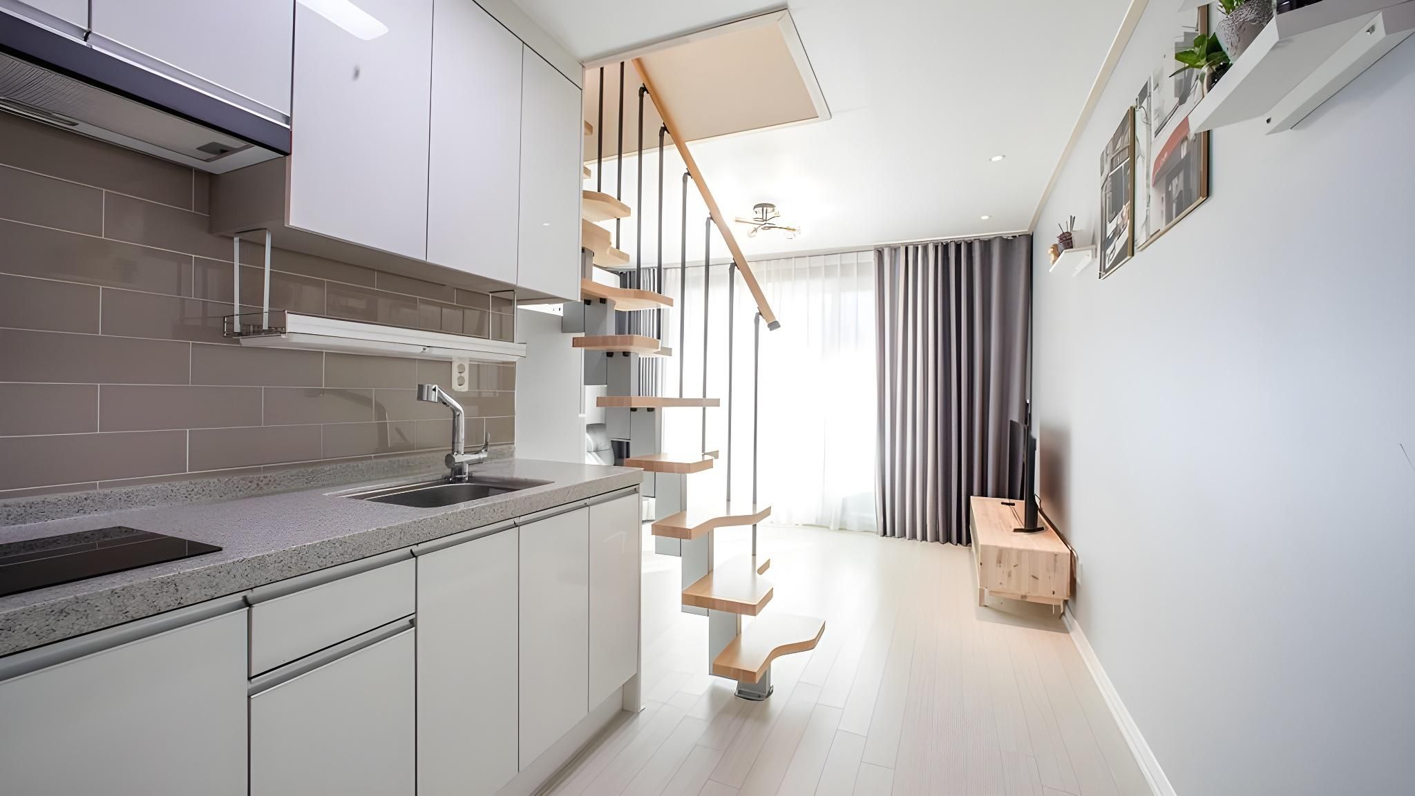 Room 206 (4-Person Duplex Bunk Bed Type)