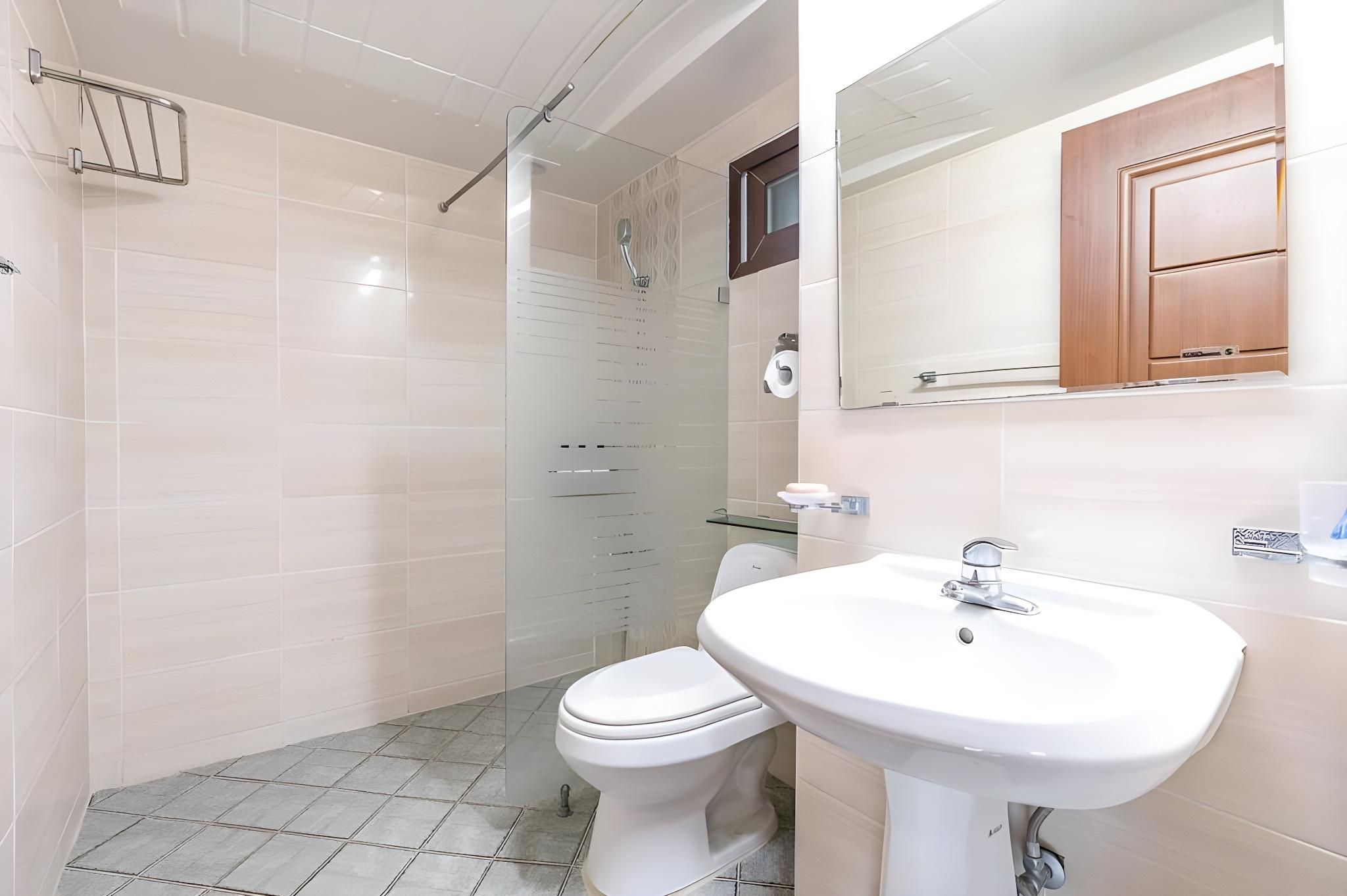 Yeonghungdo Haesong Gajok Yeoheung 2