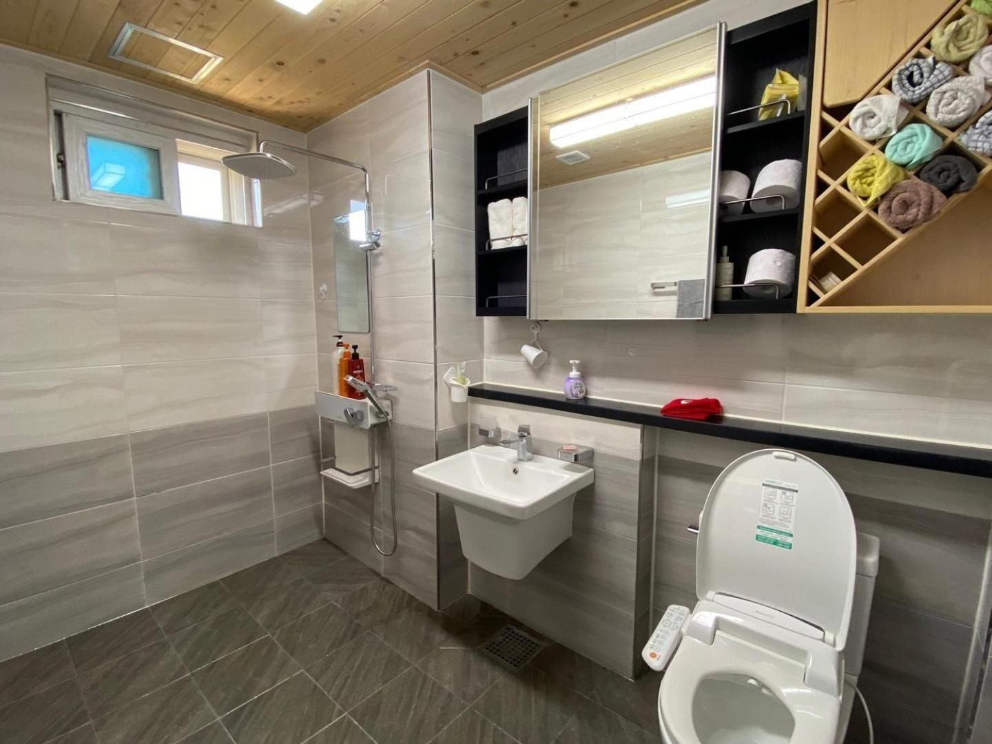 Ganghwa nolumog byeoljang Studio 2