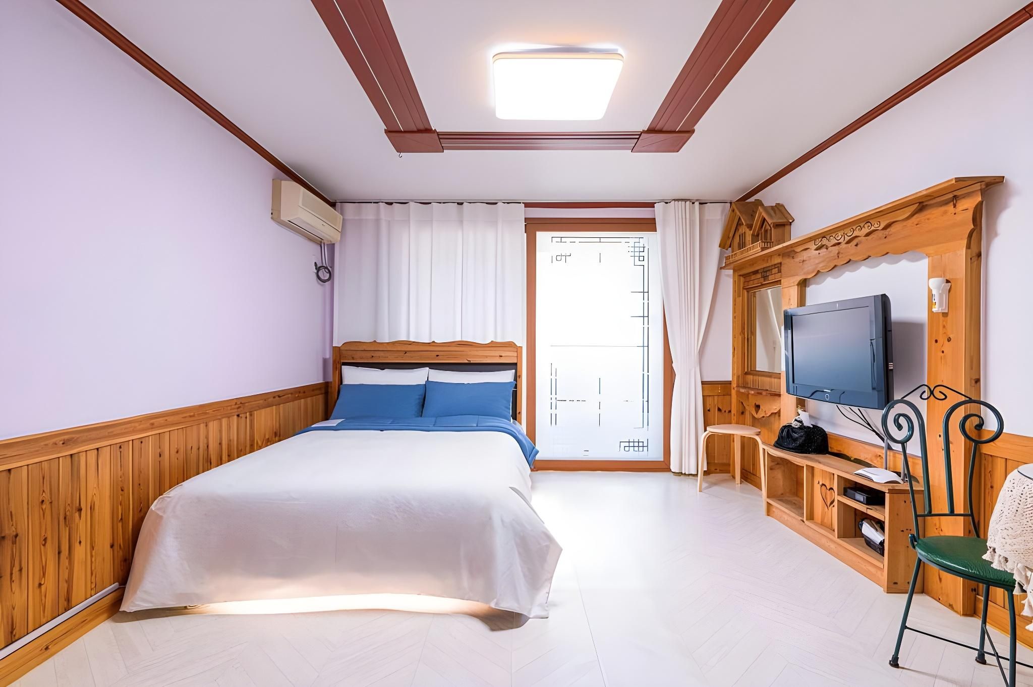 Windmill and light house pension Cinderella