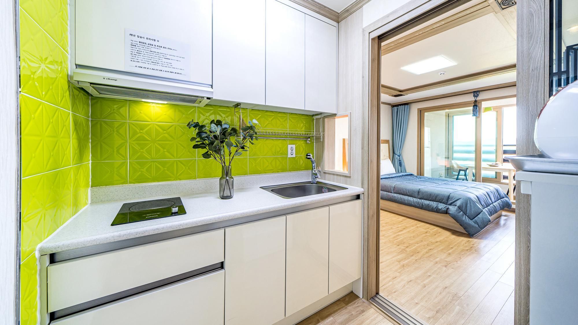 A 302 (Mountain view)